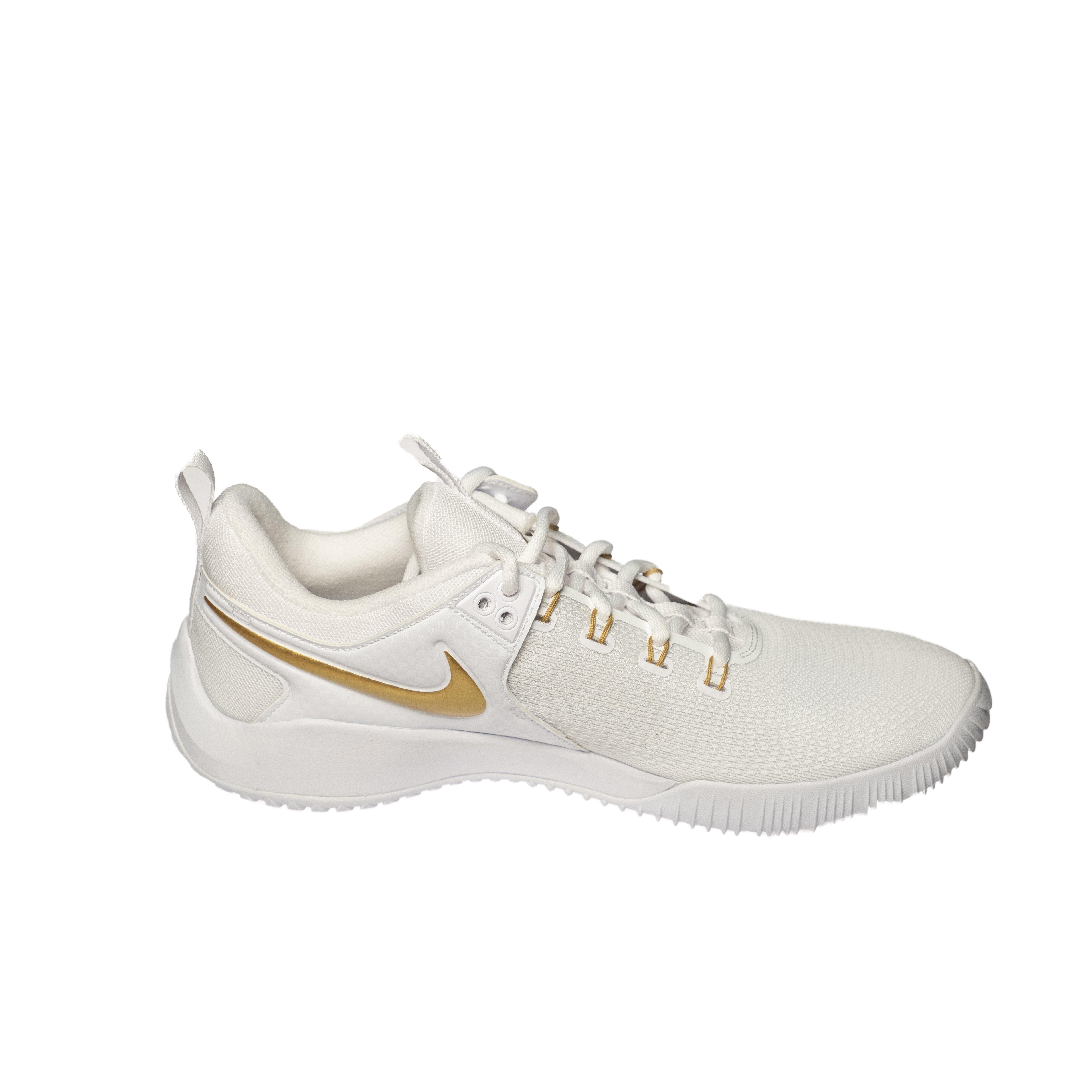 White nike hyperace hot sale volleyball shoes