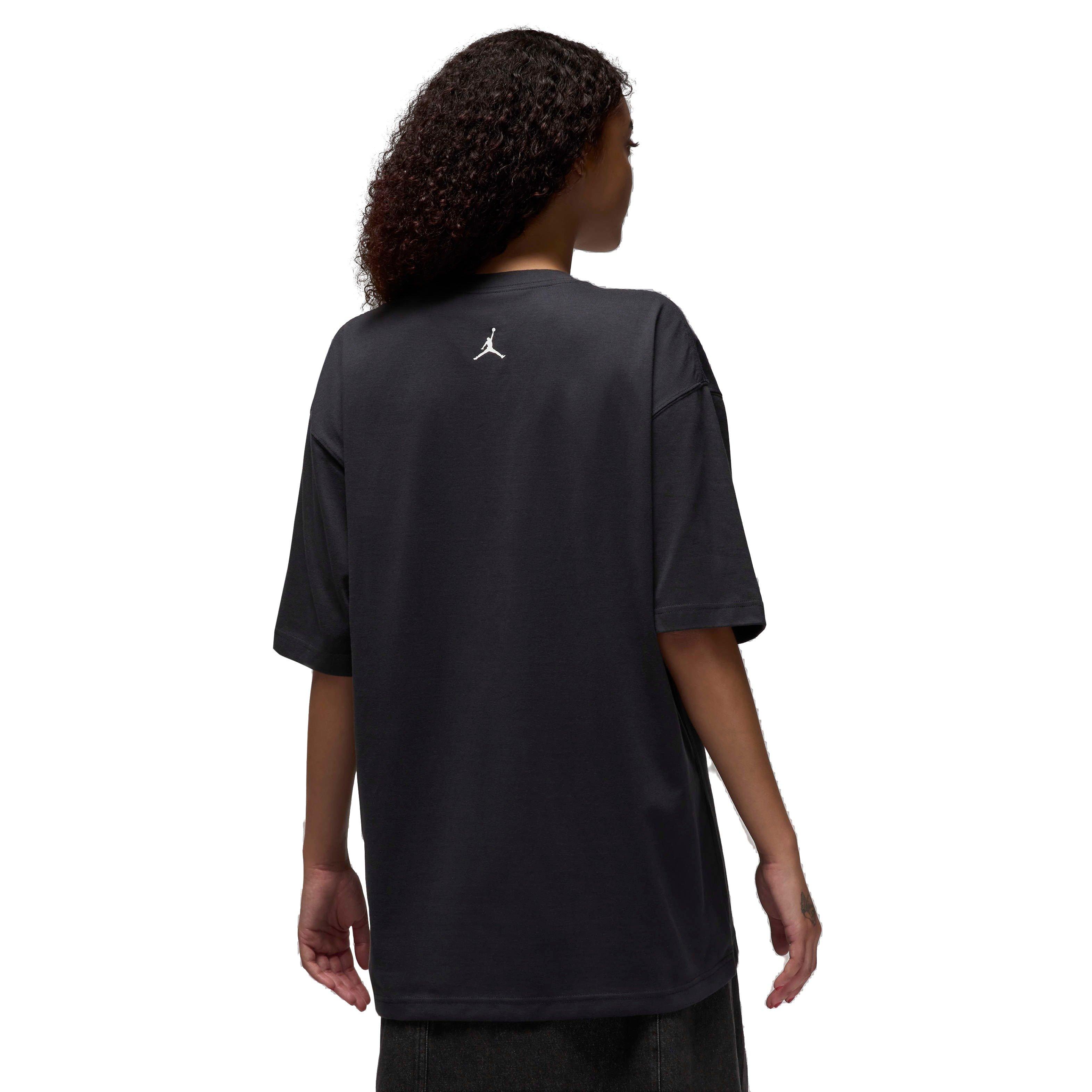 Jordan Women's Oversized Graphic T-Shirt - Black - BLACK Thumbnail View 2