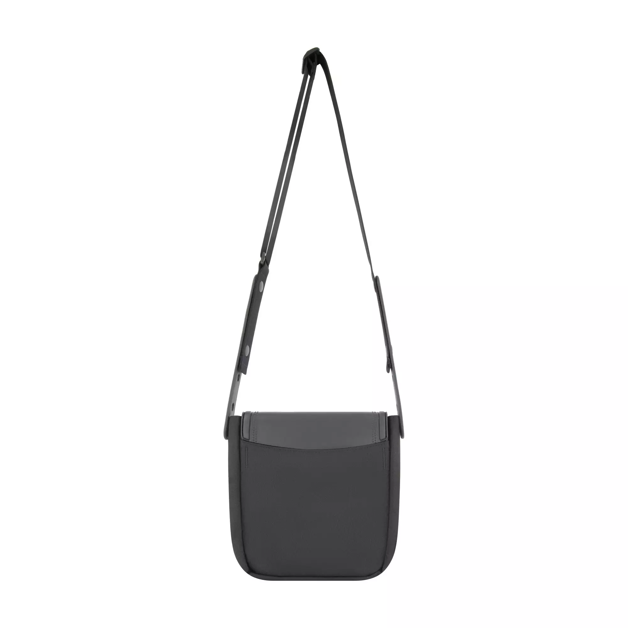 Crocs Classic Crossbody Bag with Front Flap - BLACK