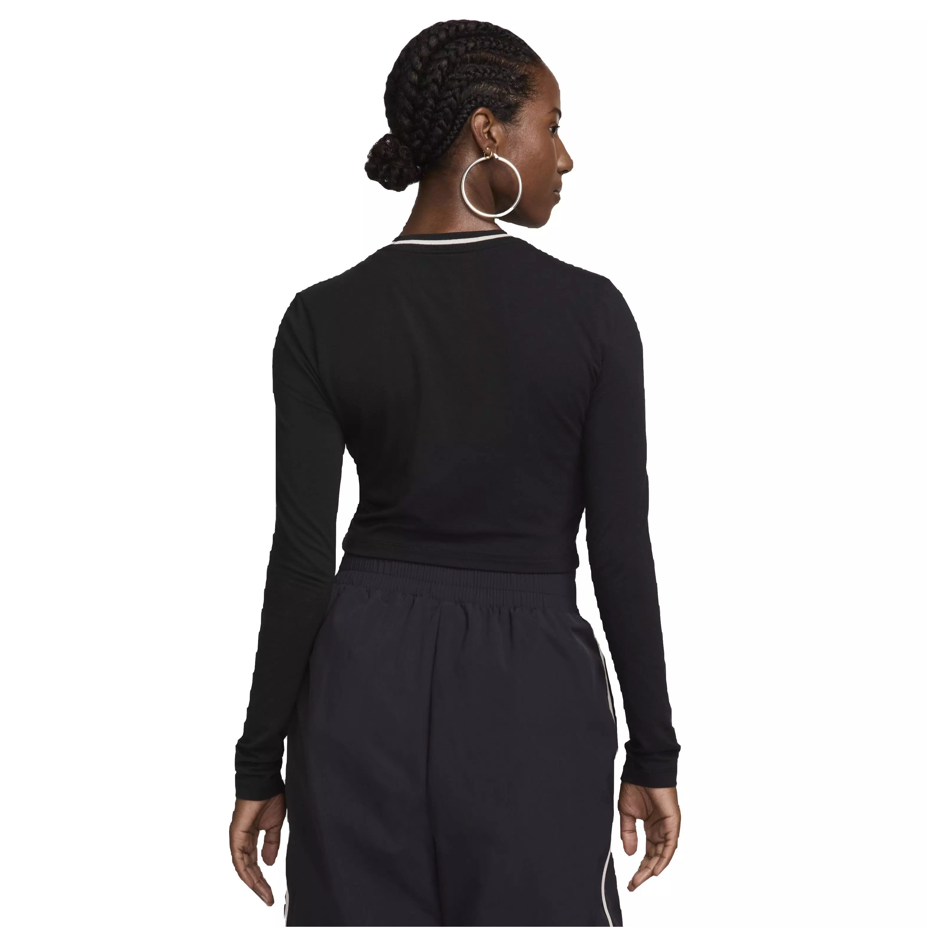 Nike Women's Sportswear Chill Knit Slim Long-Sleeve Cropped Graphic Tee - BLACK