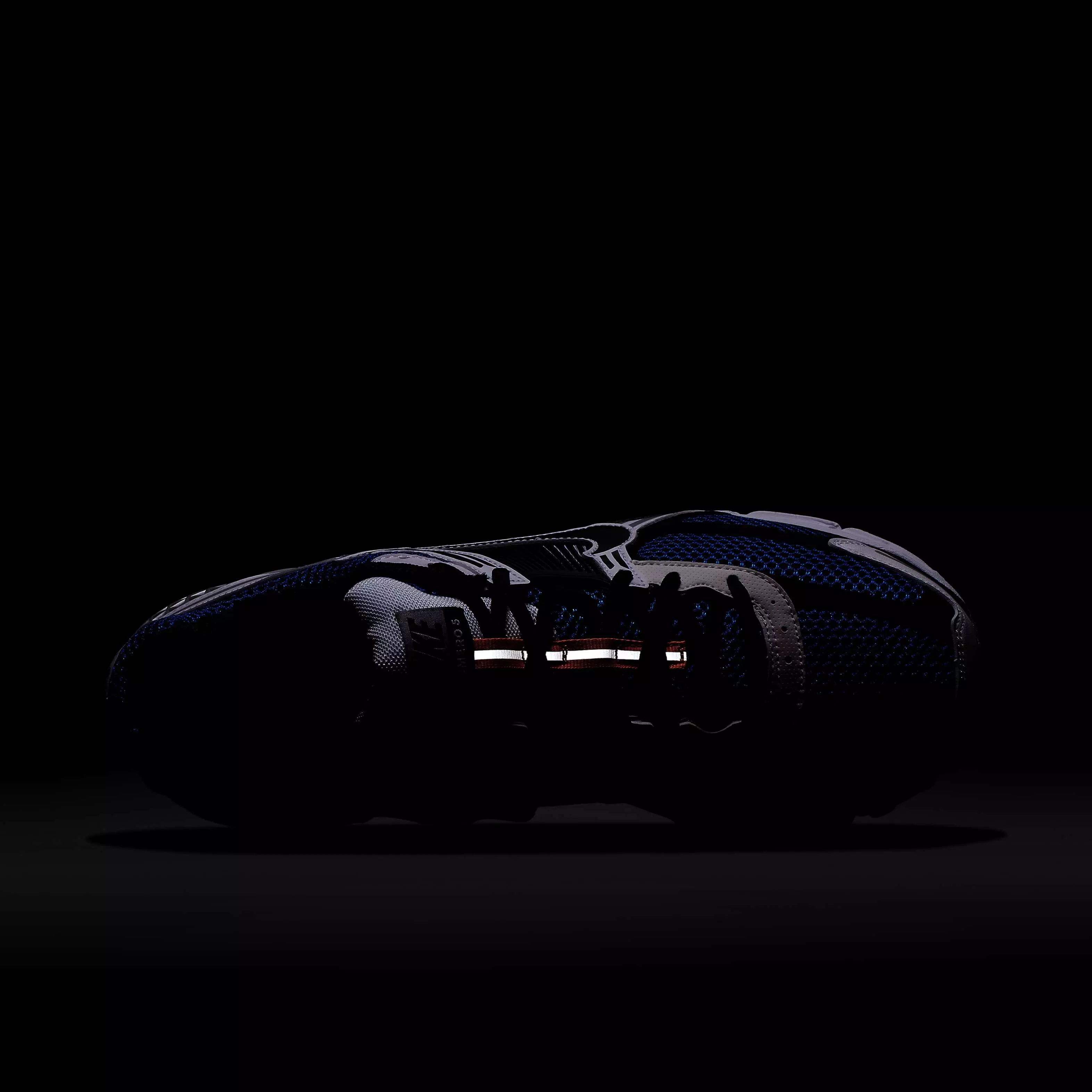 Nike Zoom Vomero 5 SE SP "White/Black/Sail/Racer Blue" Men's Shoe - WHITE/BLACK/SAIL/BLUE