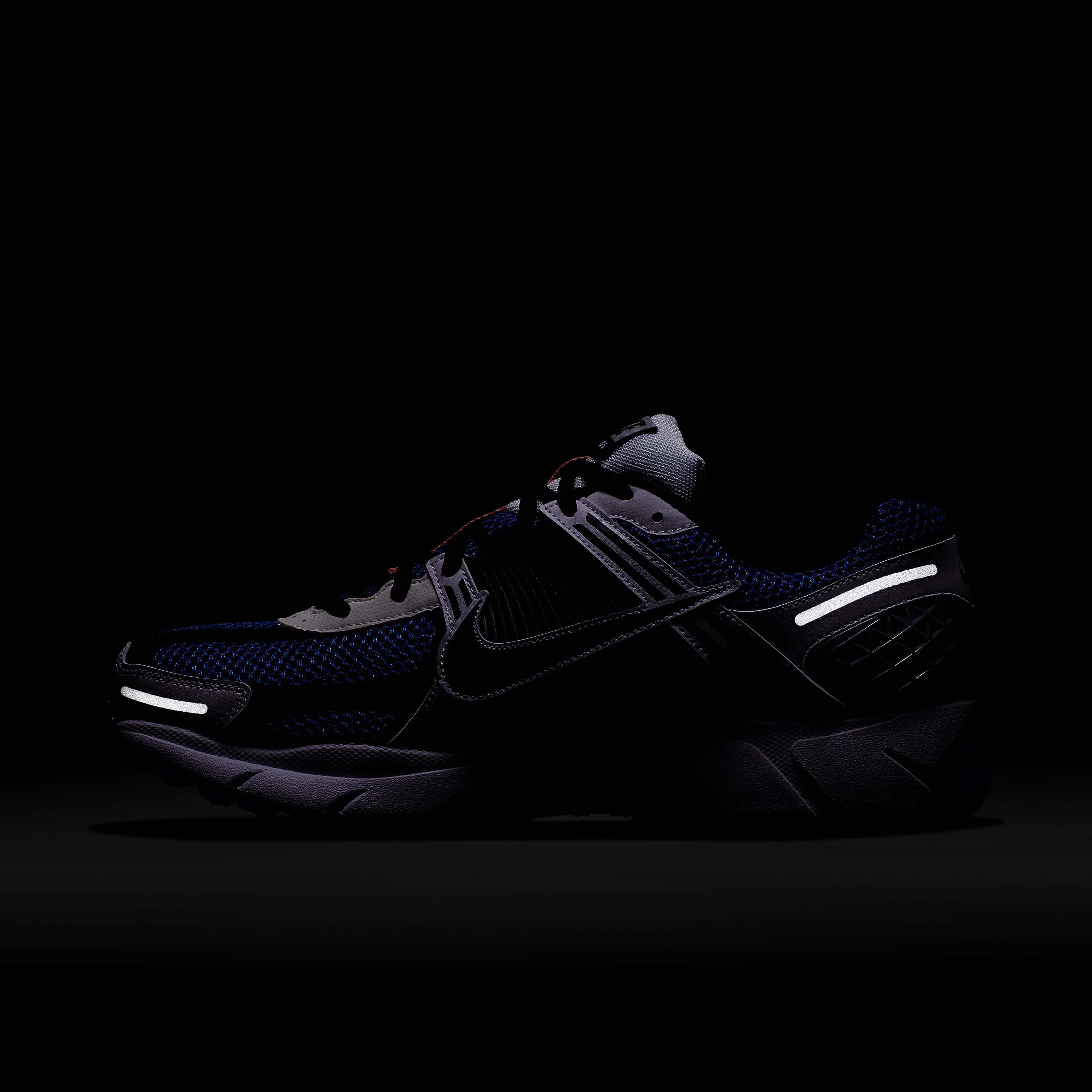 Nike Zoom Vomero 5 SE SP "White/Black/Sail/Racer Blue" Men's Shoe - WHITE/BLACK/SAIL/BLUE Thumbnail View 8