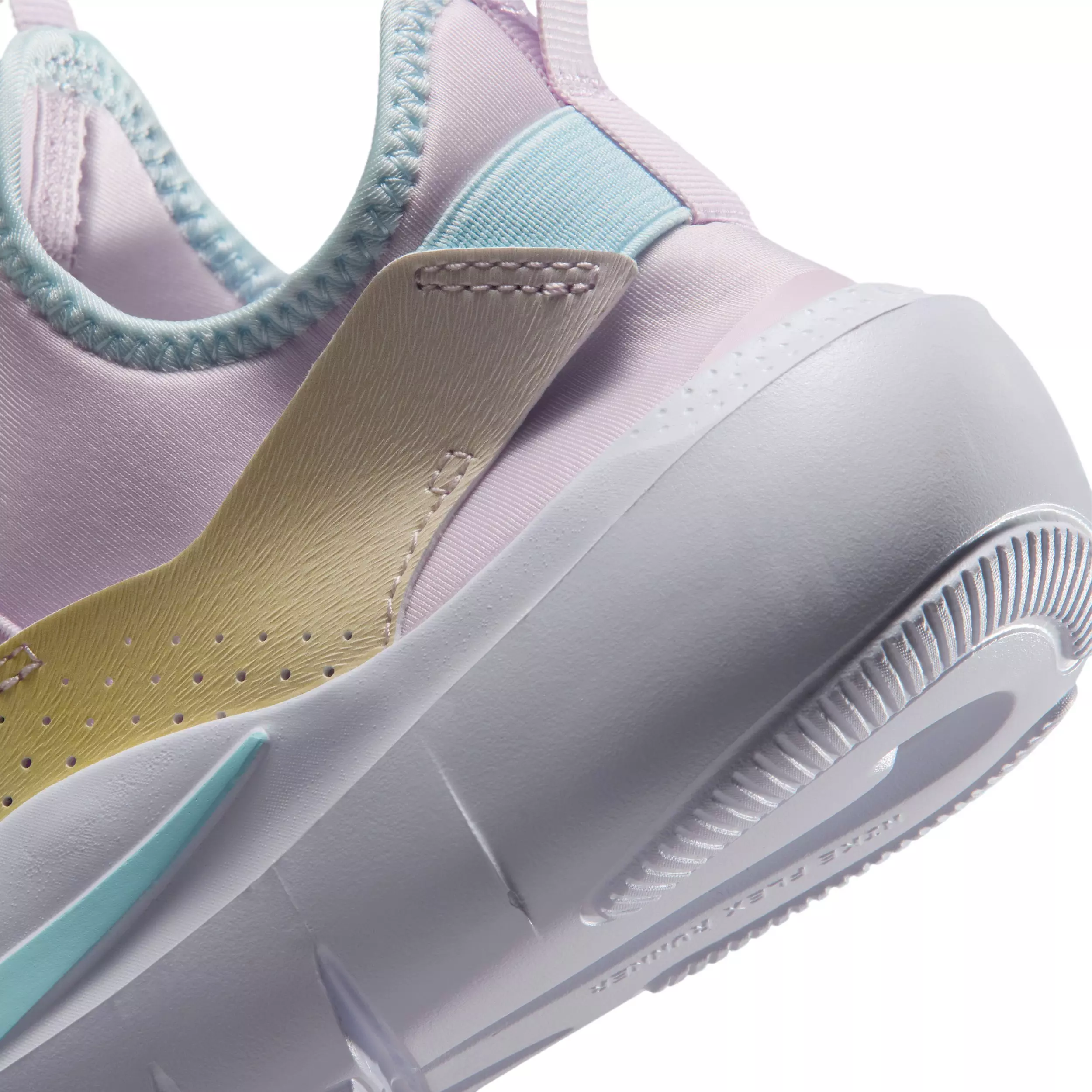 Nike Flex Runner 4 "Bleached Lilac/White/Glacier Blue" Grade School Girls' Running Shoe - LILAC/WHITE/BLUE