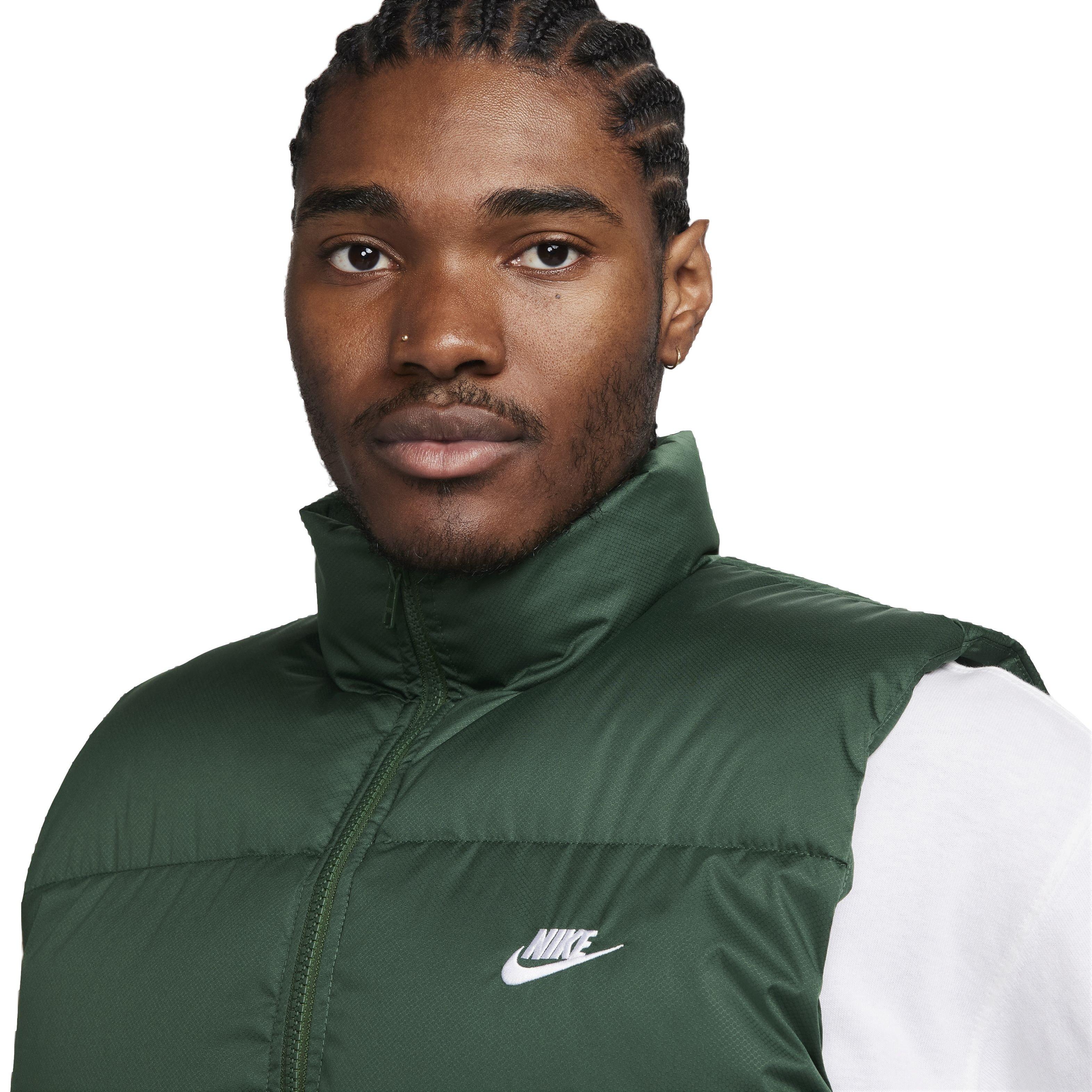 Nike Men's Sportswear Club Water-Repellent Puffer Vest - GREEN Thumbnail View 3