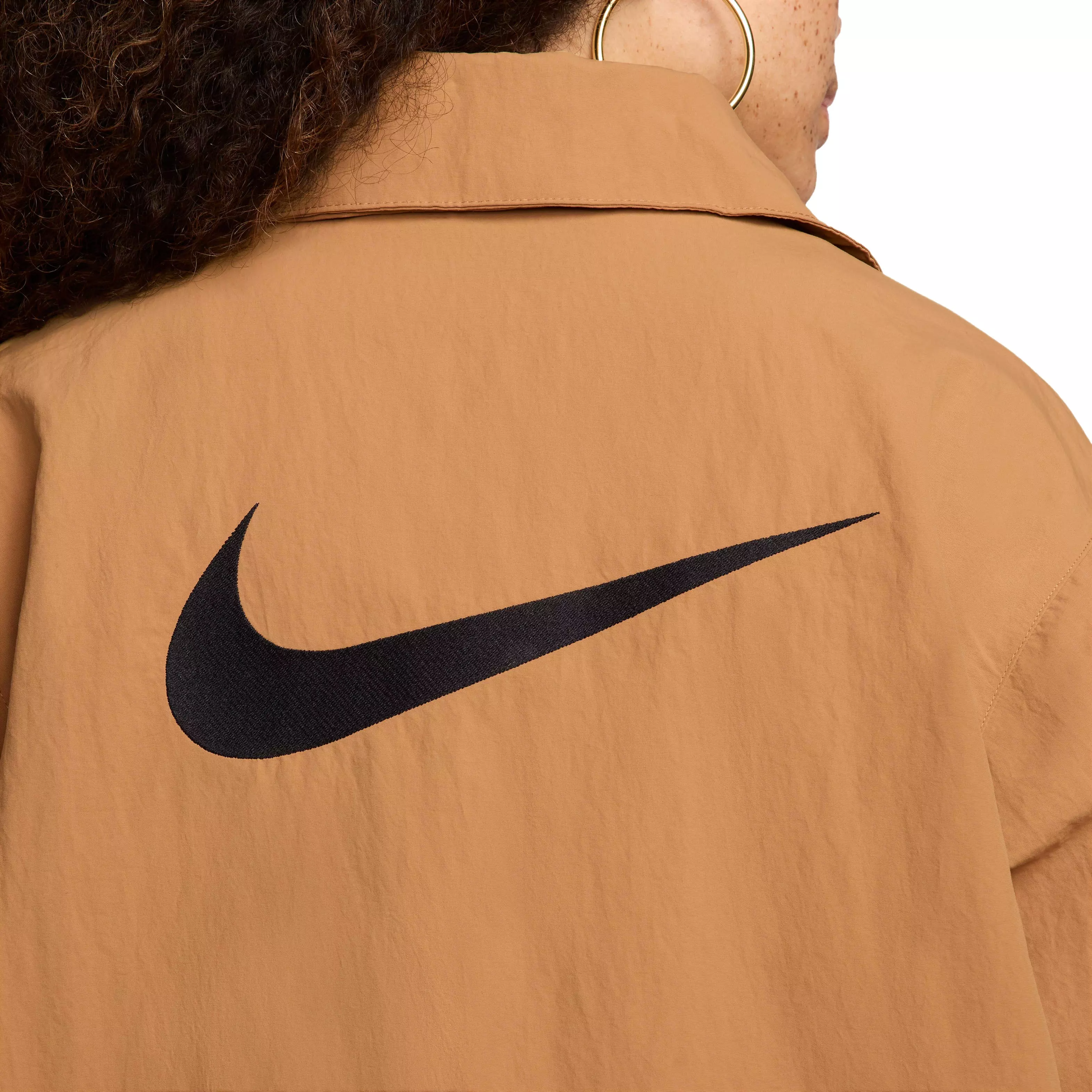 Nike Women's Sportswear Essentials Oversized UV Woven Coaches' Jacket - BROWN