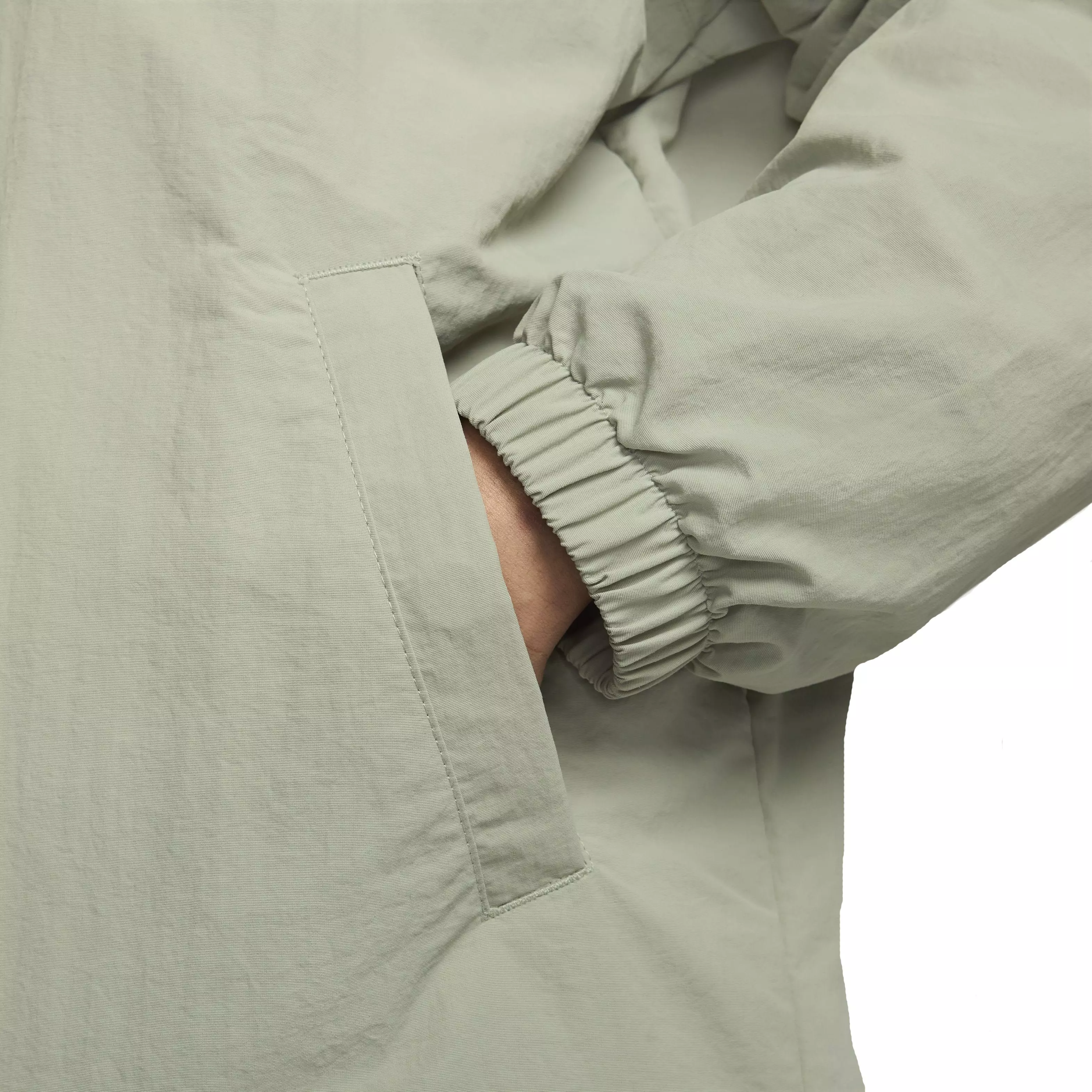 Nike Women's Sportswear Essentials Oversized UV Woven Coaches' Jacket - GREEN