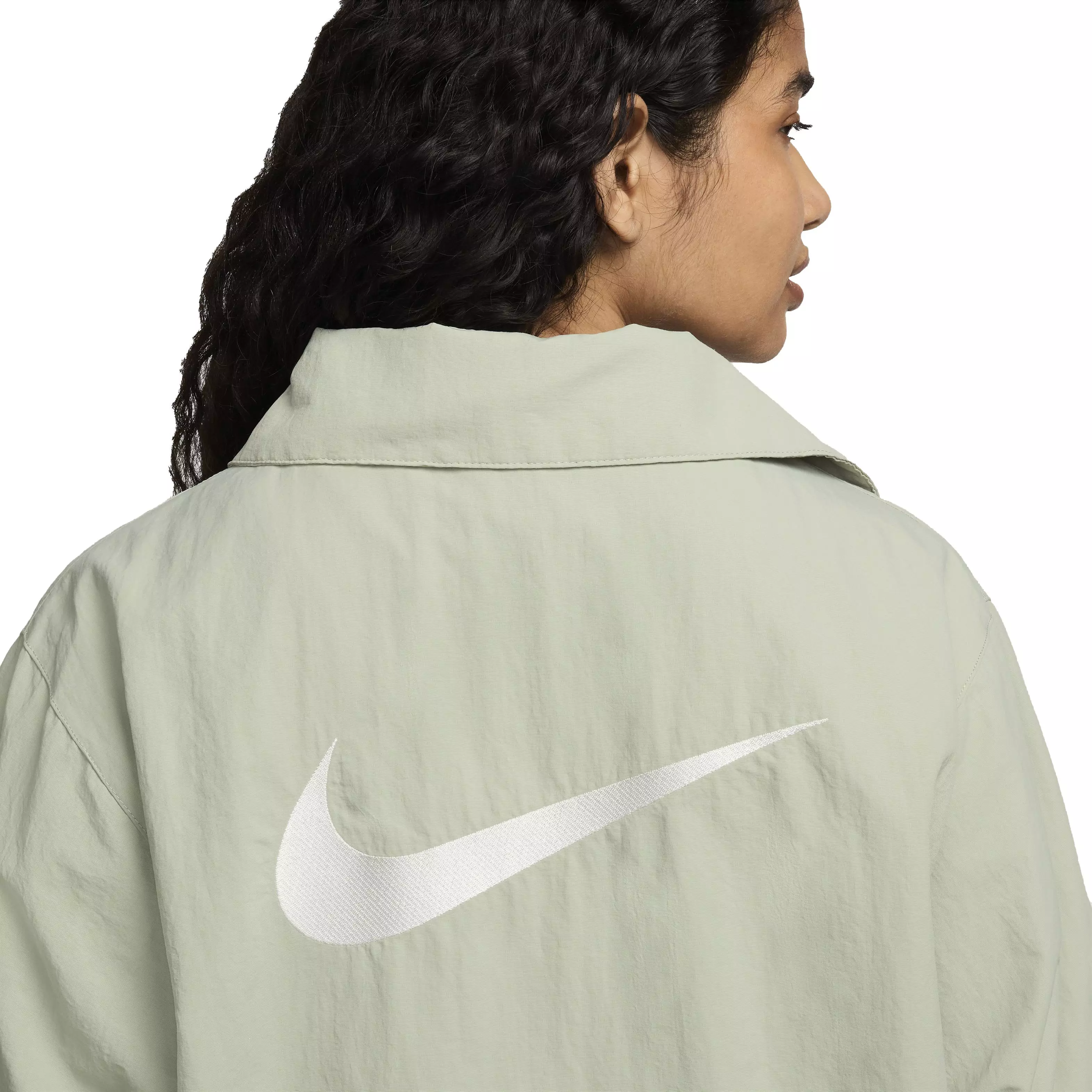 Nike Women's Sportswear Essentials Oversized UV Woven Coaches' Jacket - GREEN