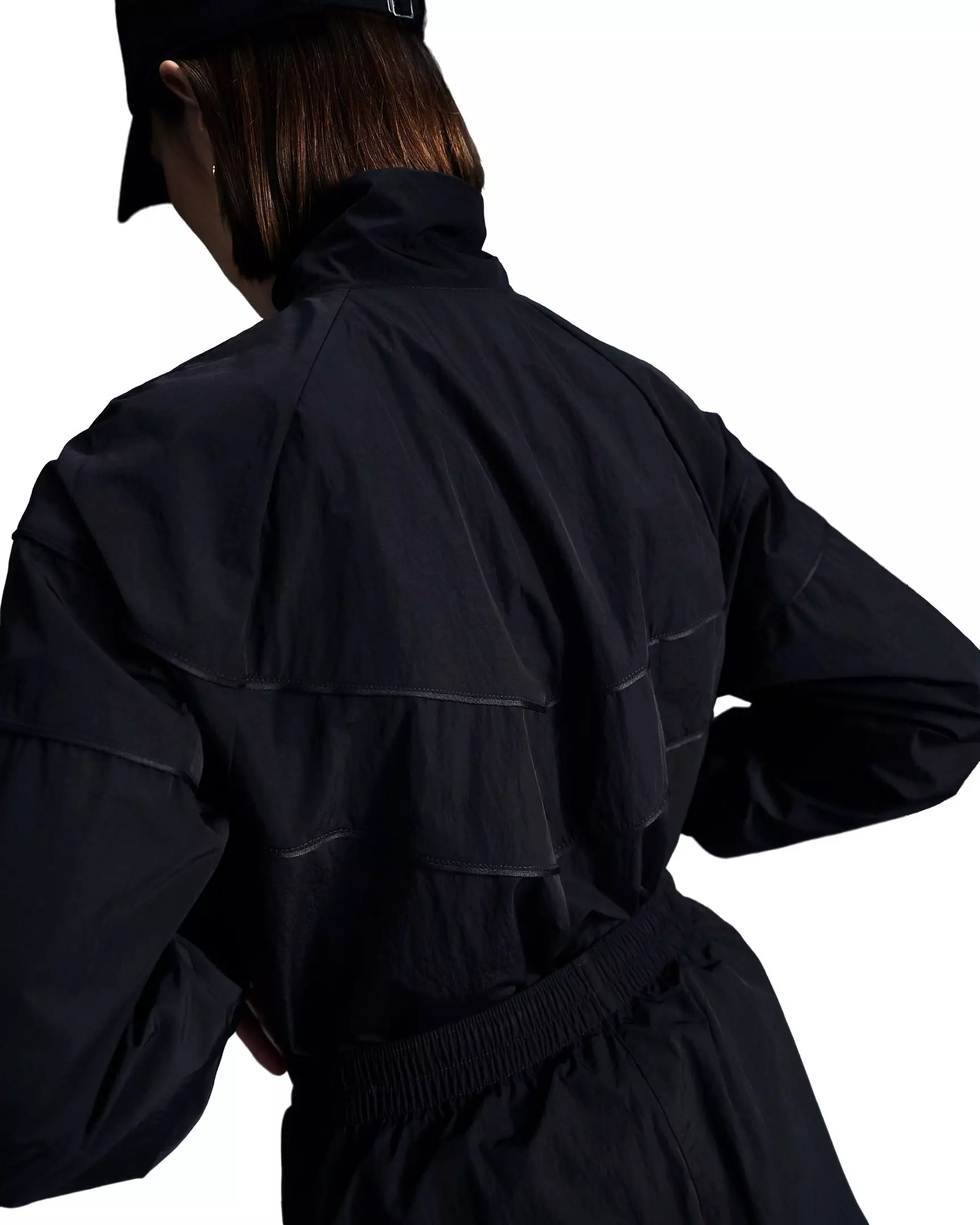 Nike Women's Windrunner Loose UV Woven Full-Zip Jacket - BLACK