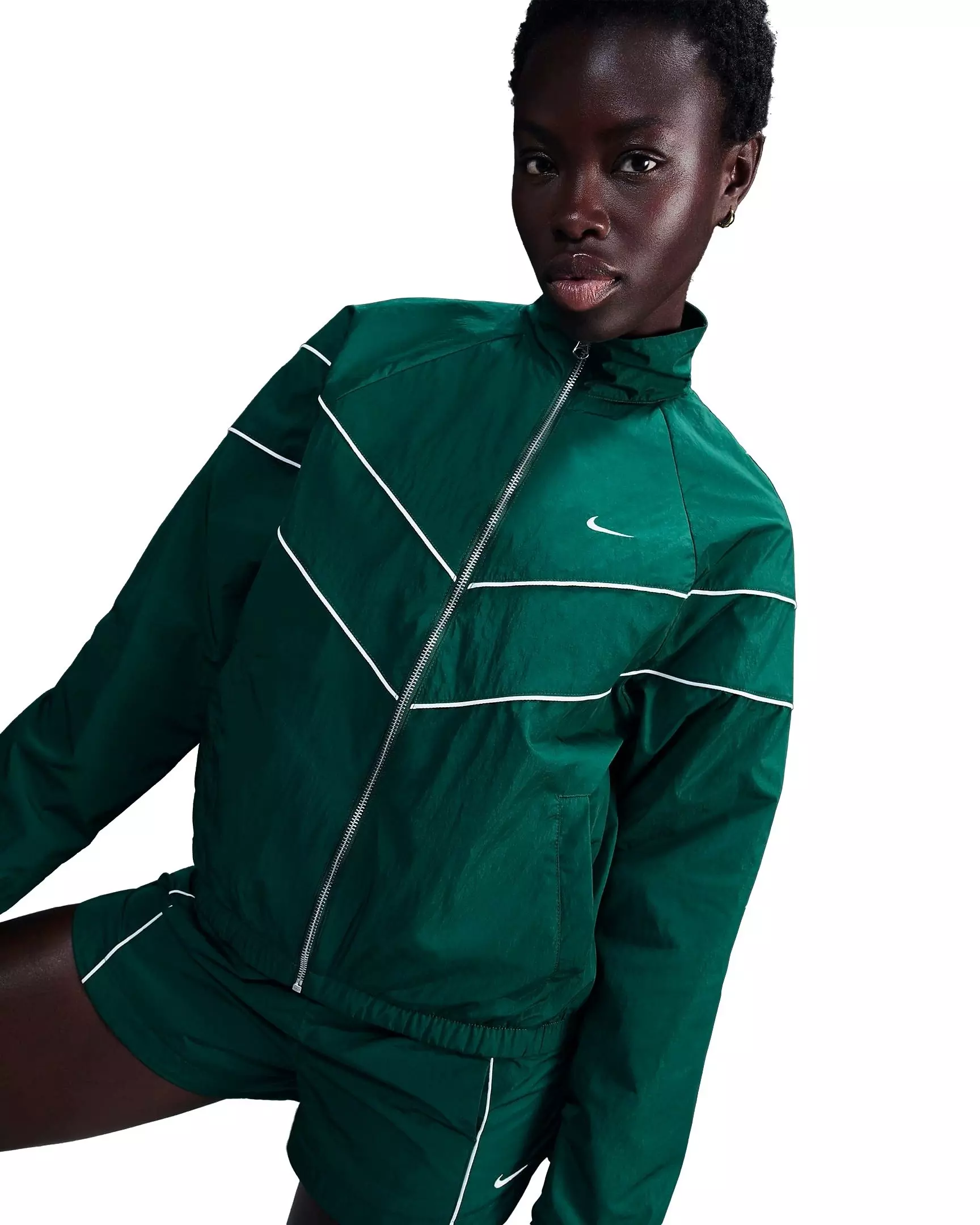 Nike Women's Windrunner Loose UV Woven Full-Zip Jacket - GREEN