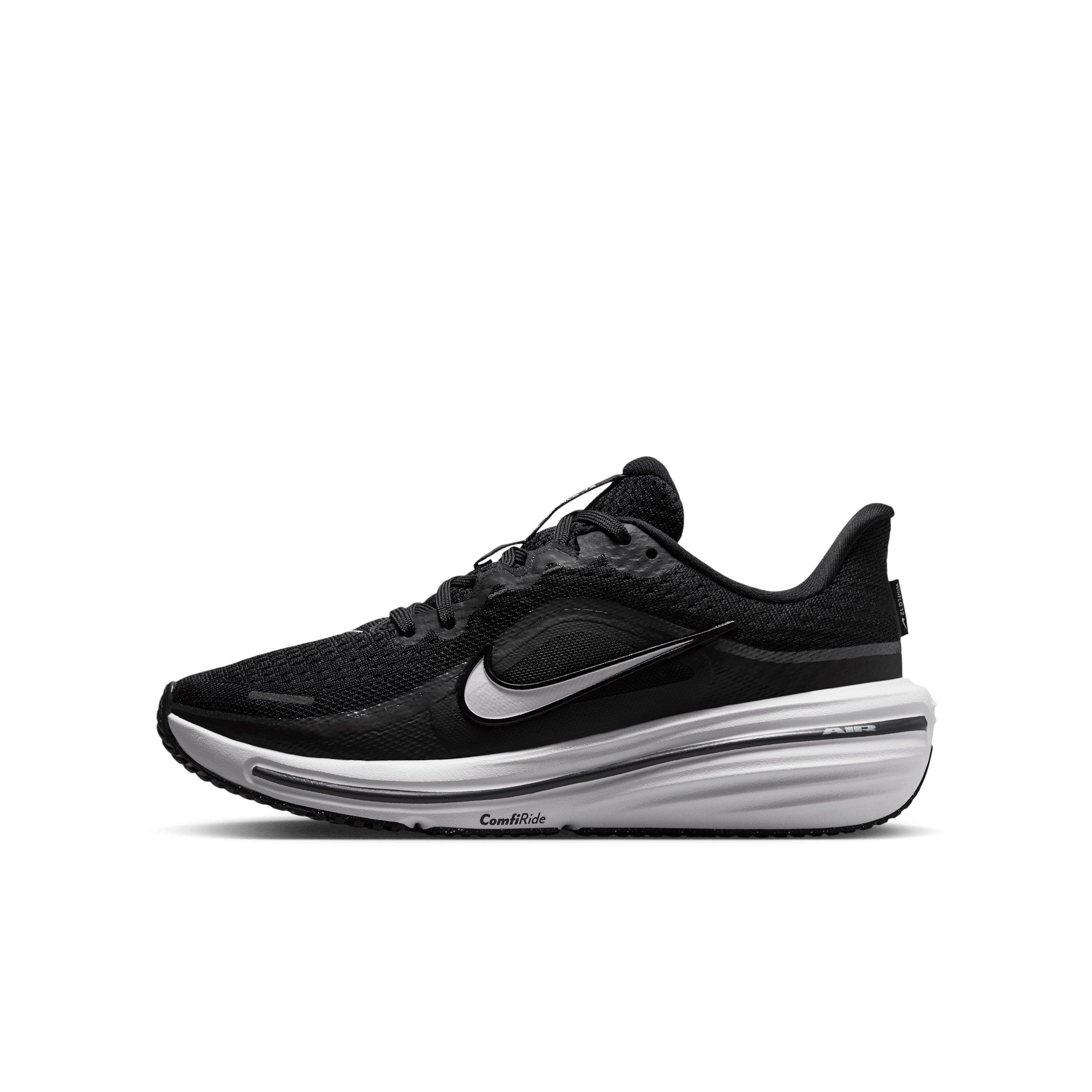 Nike Winflo 12 "Black/Dark Smoke Grey/White" Grade School Boys' Running Shoe - BLACK/DK GREY/WHITE