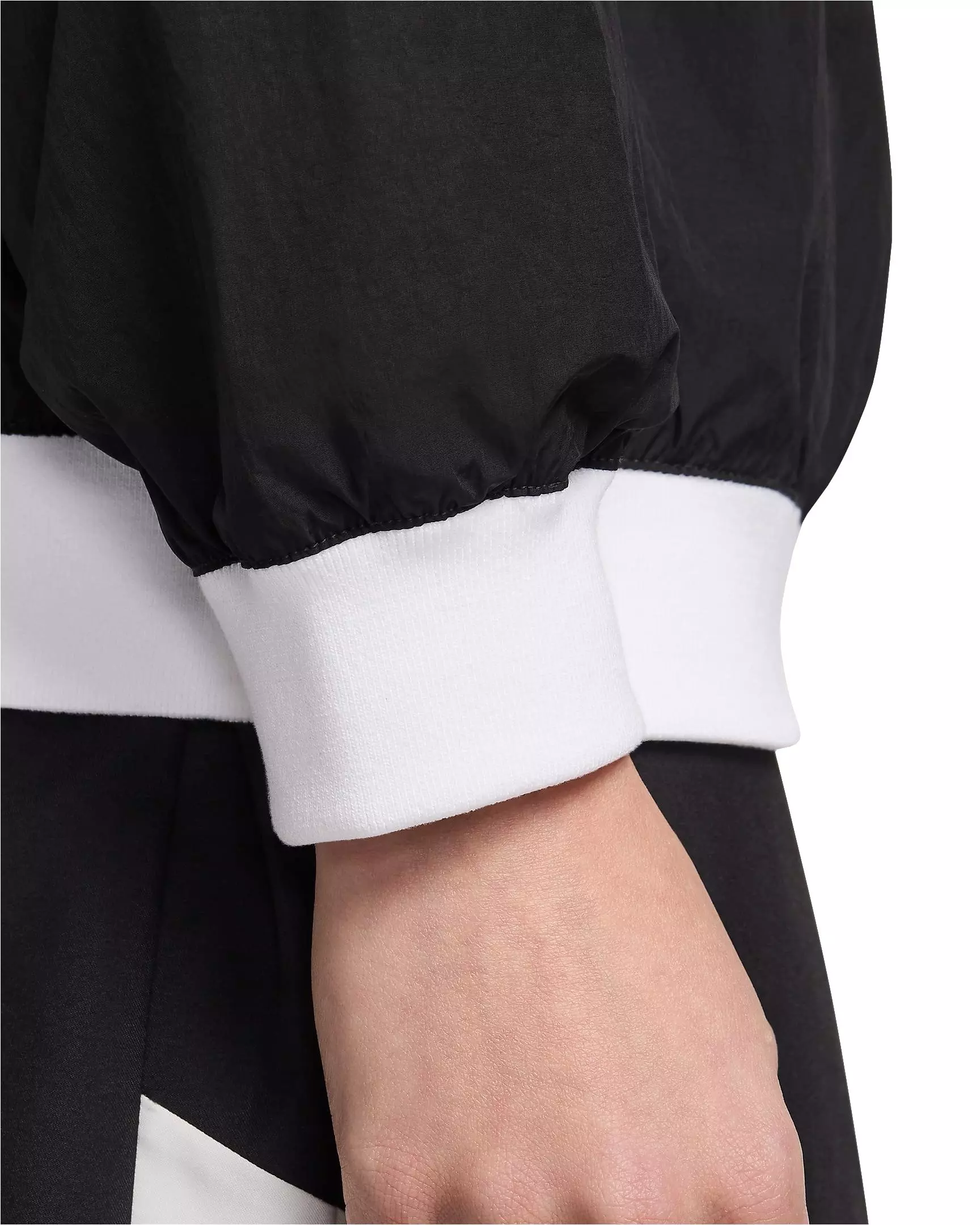 Nike Women's Sportswear Essential Loose UV Woven Long Sleeve V-Neck Top - BLACK