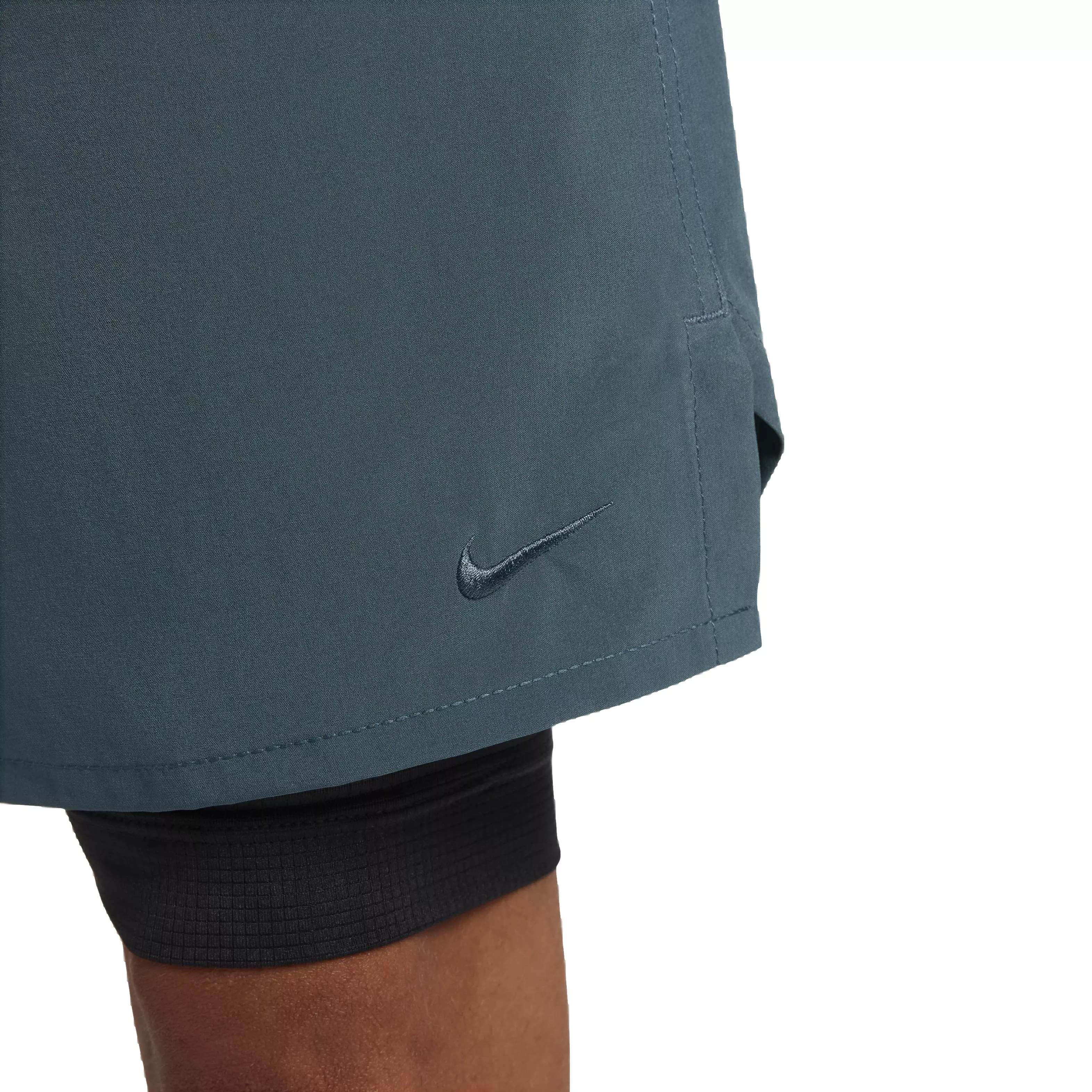 Nike Men's Dri-FIT Unlimited Woven 7" 2-in-1 Versatile Shorts - GREEN