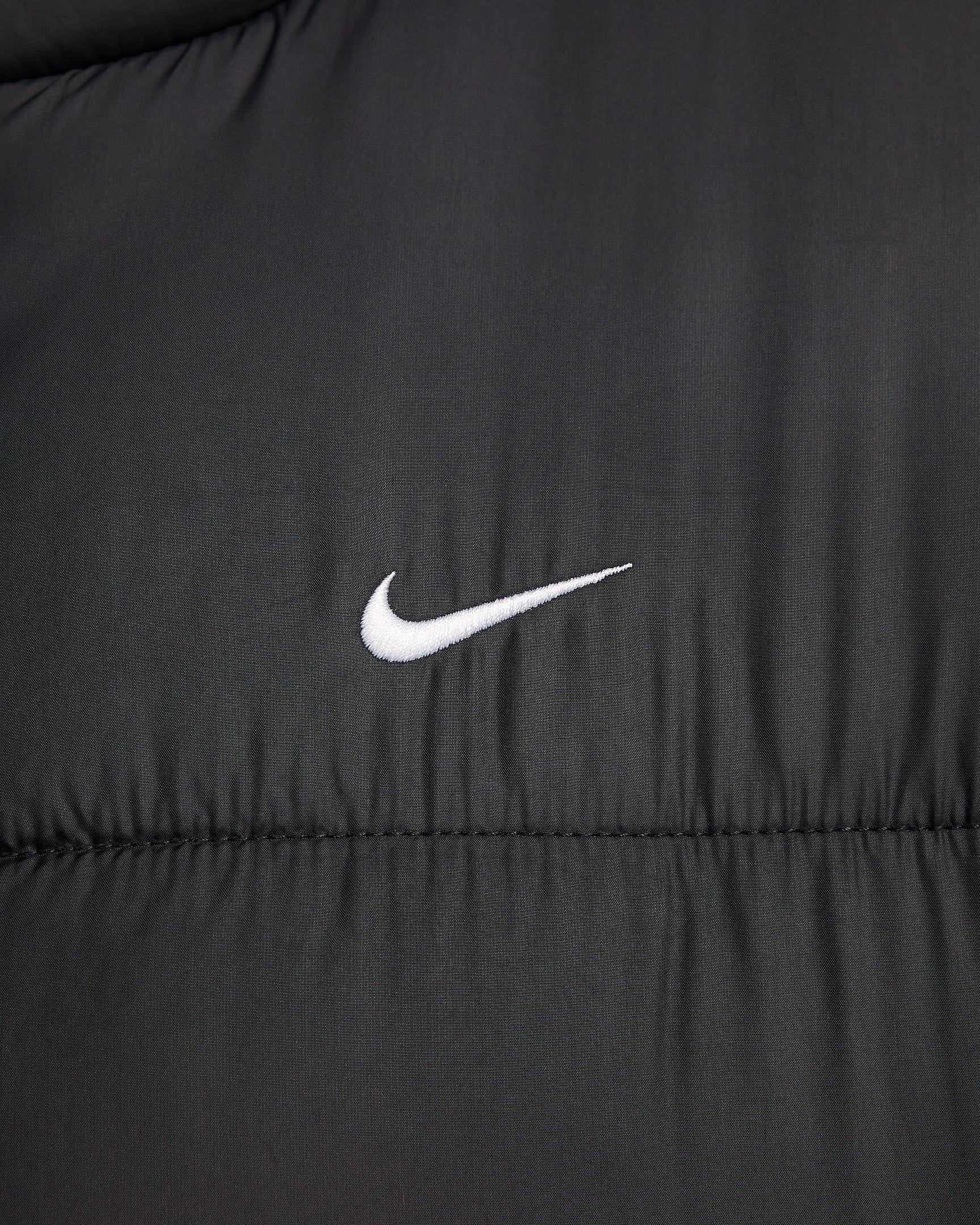 Nike Women's Sportswear Classic Puffer Therma-FIT Loose Vest - BLACK Thumbnail View 4