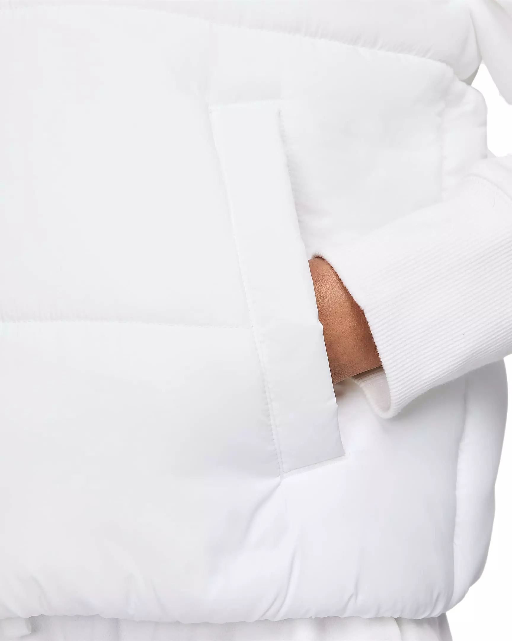 Nike Women's Sportswear Classic Puffer Therma-FIT Loose Vest - WHITE