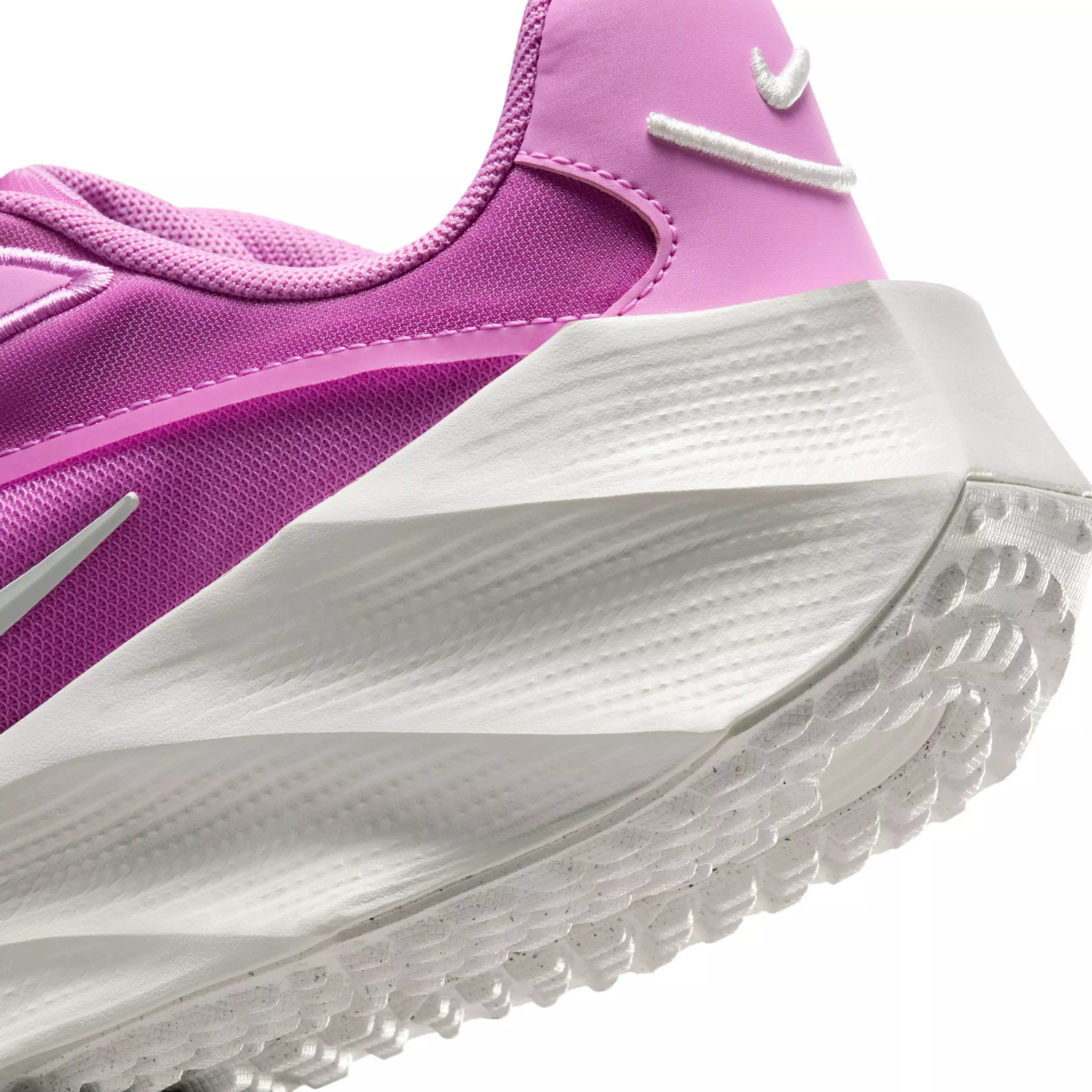 Nike Aura Edge "Light Magenta/Sail" Women's Shoe - LT MAGENTA/SAIL