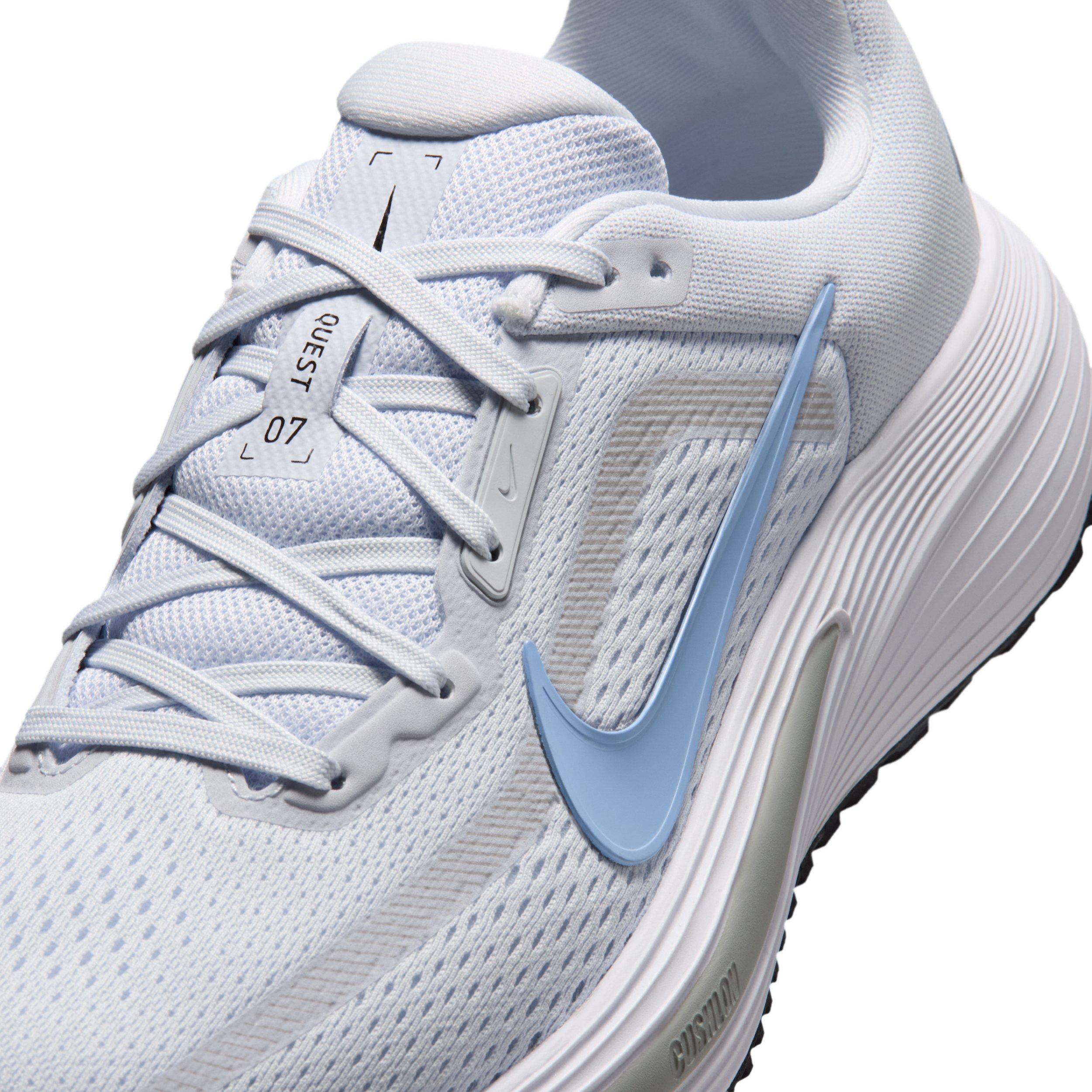 Nike Quest 7 "Football Grey/White/Grey Fog/Aluminum" Women's Running Shoe - GREY/WHITE/GREY/ALUMINUM