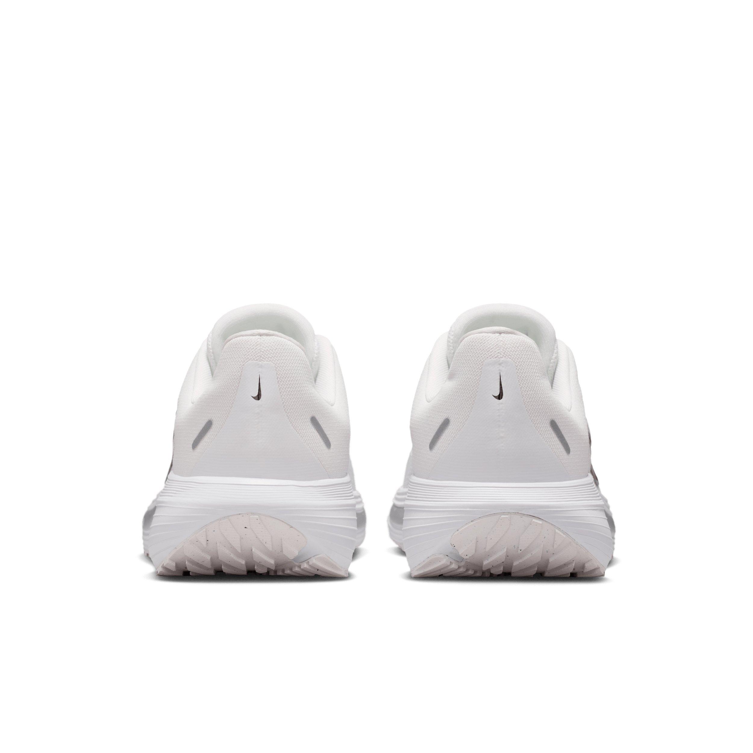 Nike Quest 7 "Summit White/White/Metallic Silver/Black" Women's Running Shoe - WHITE/WHITE/SILVER/BLACK