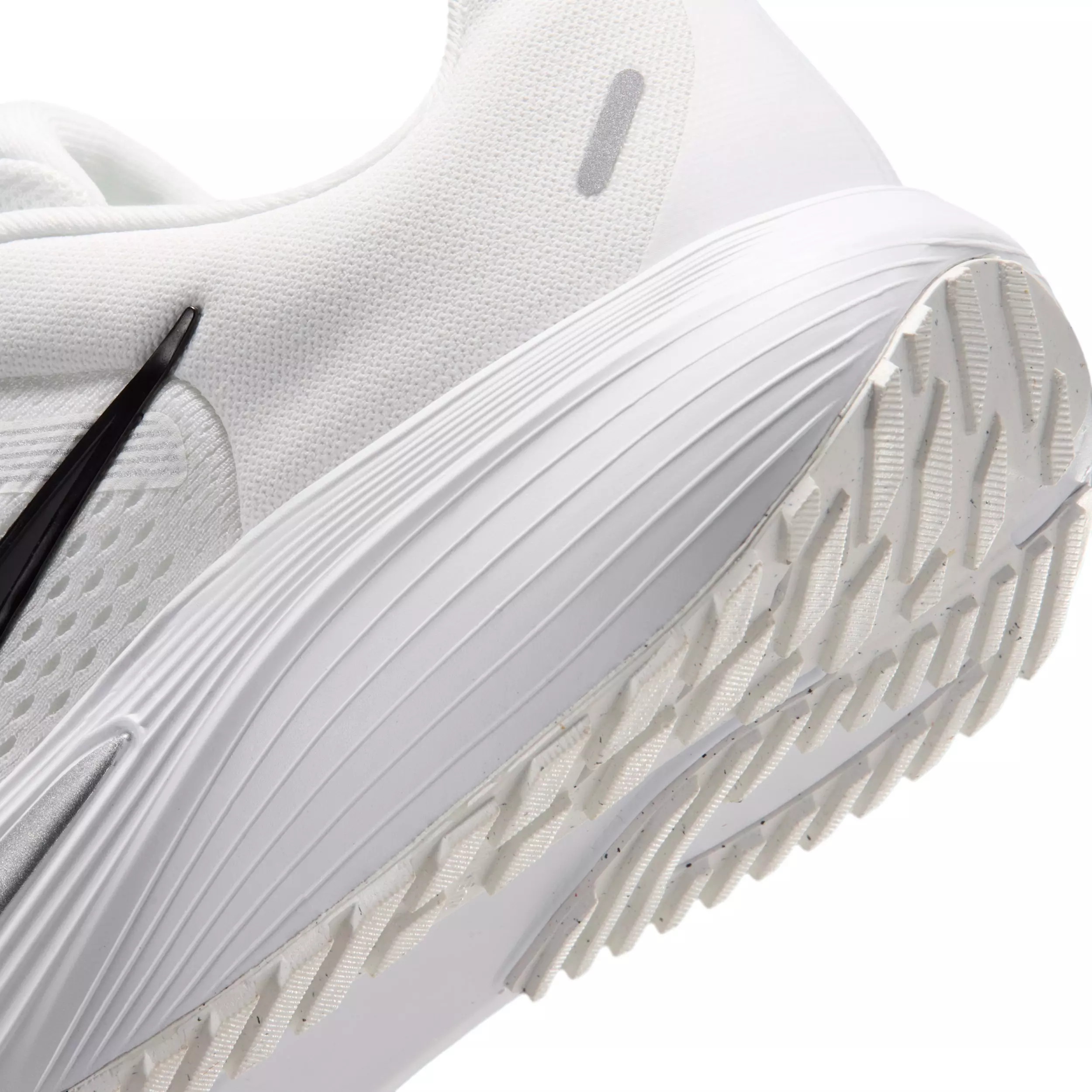 Nike Quest 7 "Summit White/White/Metallic Silver/Black" Women's Running Shoe - WHITE/WHITE/SILVER/BLACK