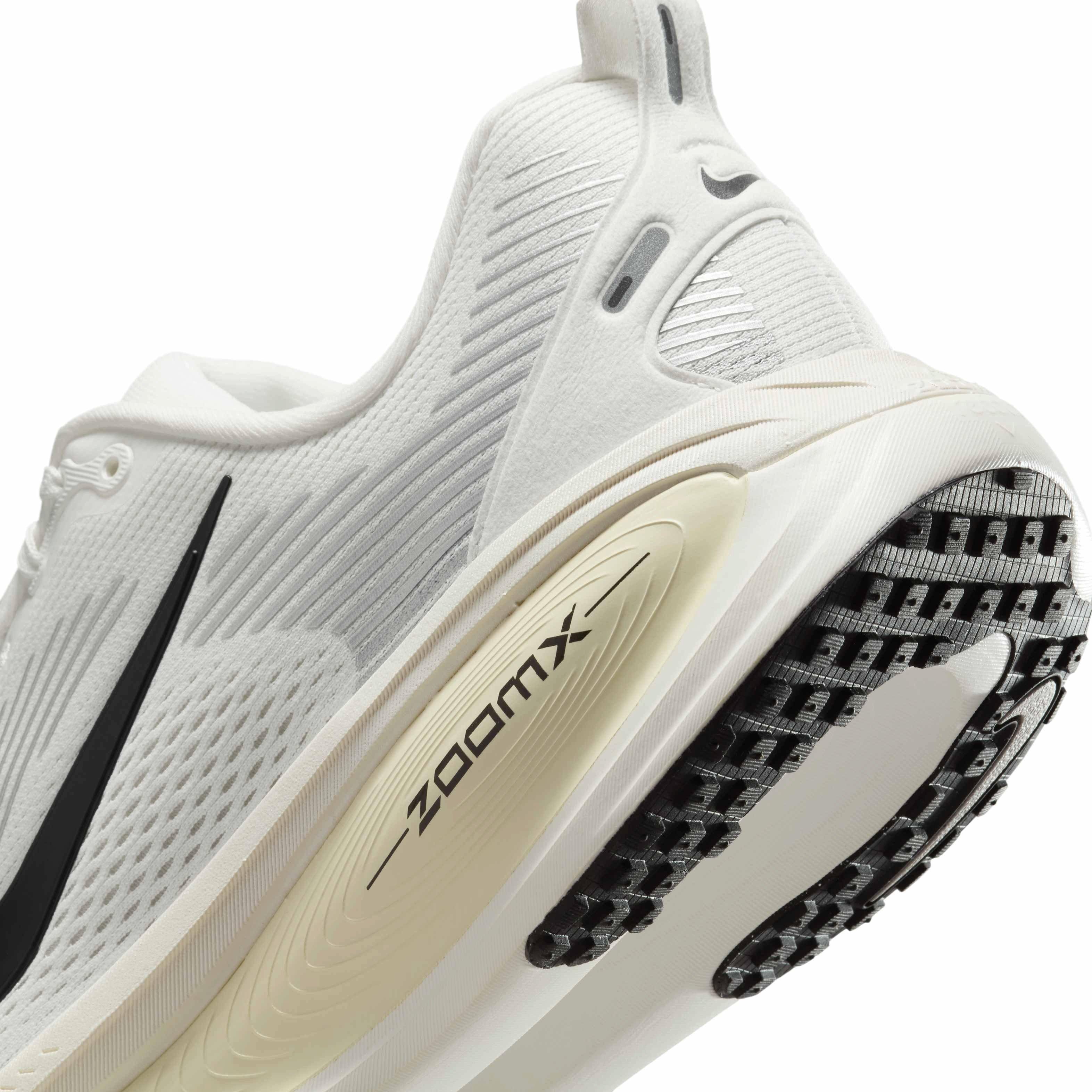 Nike Vomero 18 "Summit White/Coconut Milk/Coconut Milk/Black" Men's Running Shoe - WHITE/MILK/MILK/BLACK Thumbnail View 8