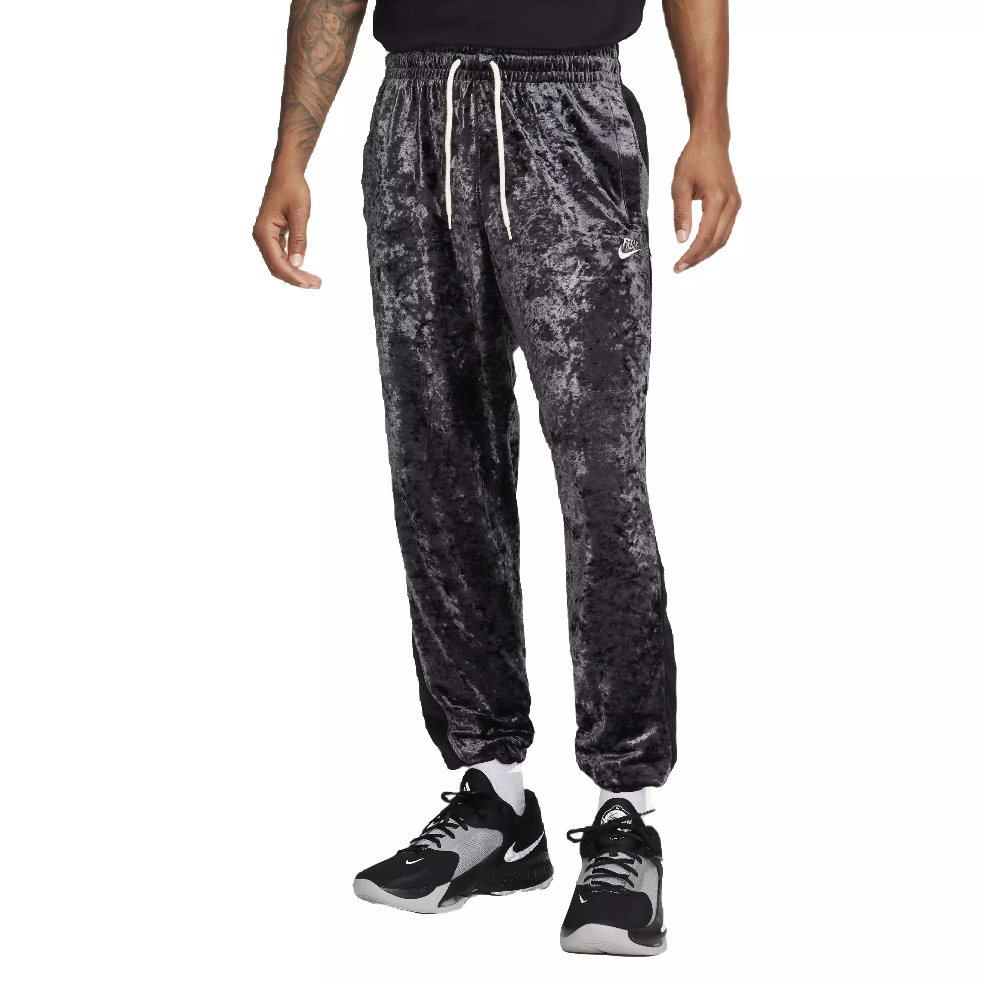 Nike Men's Giannis Velour Pants - BLACK