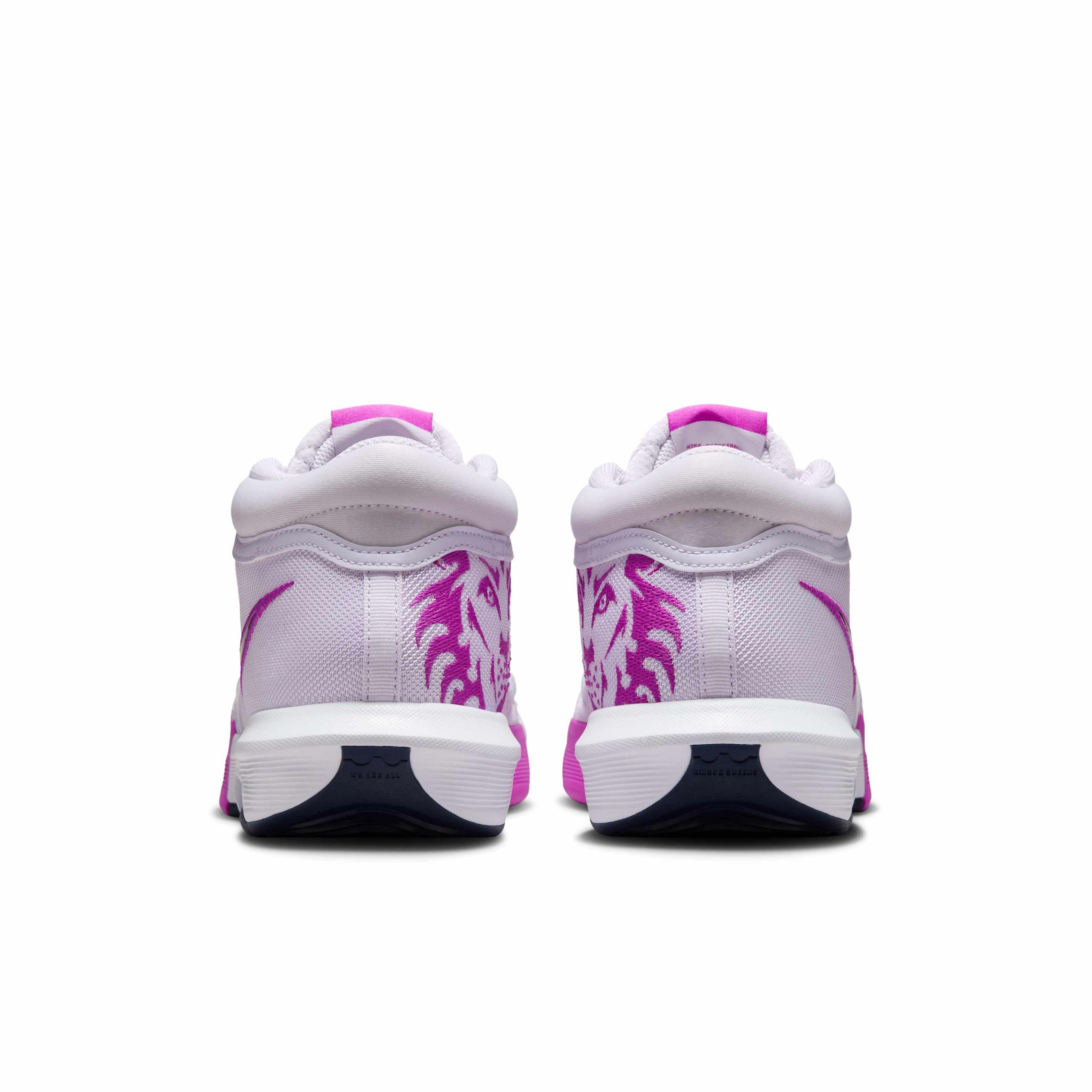 Nike LeBron Witness VIII "Barely Grape/Hyper Violet/Light Bone/Obsidian" Men's Basketball Shoe - GRAPE/VIOLET/LT BONE/OBSIDIAN Thumbnail View 5