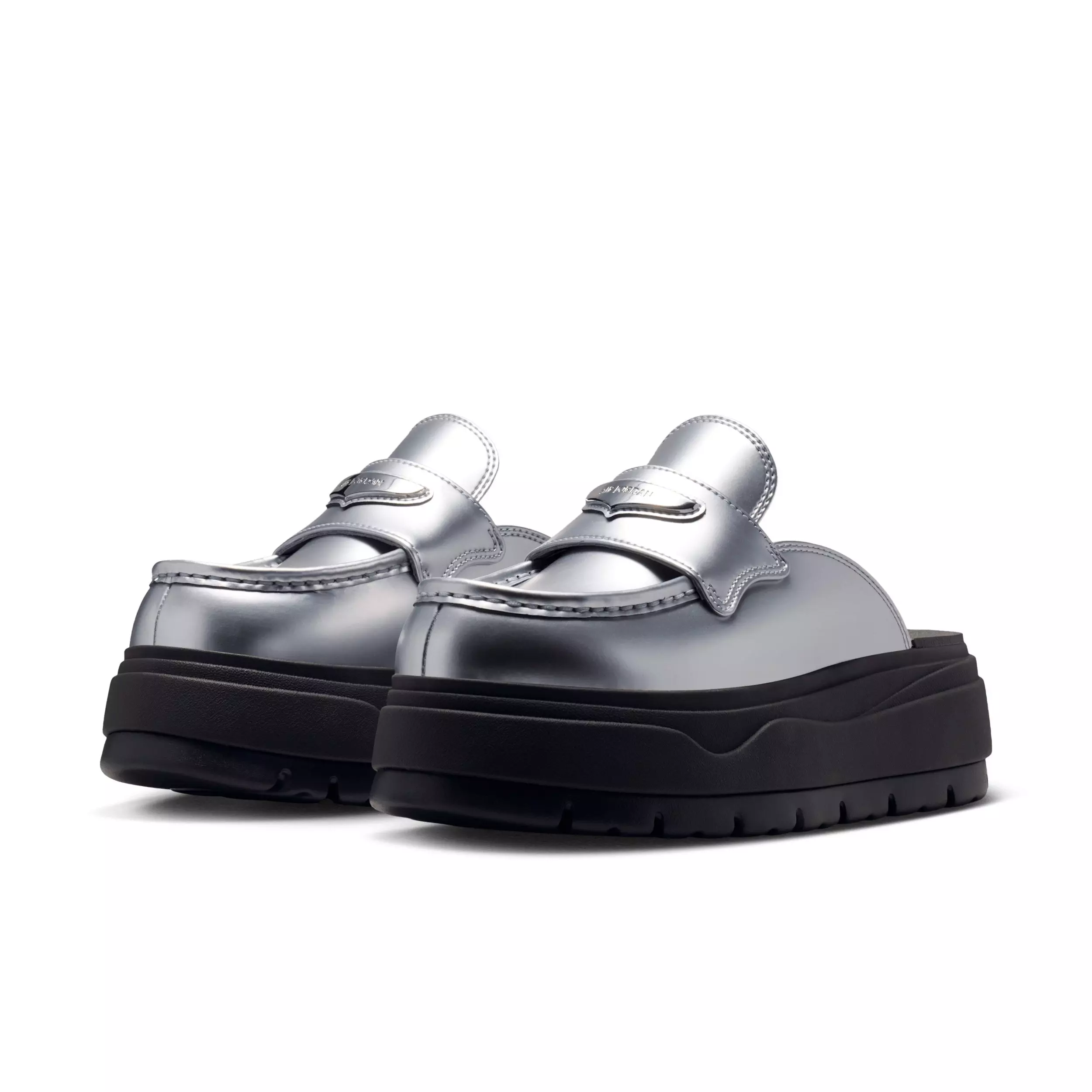 Jordan Air Mule SE "Metallic Silver/Shadow Brown/Wolf Grey/Metallic Silver" Women's Shoe - SILVER/BROWN/GREY/SILVER