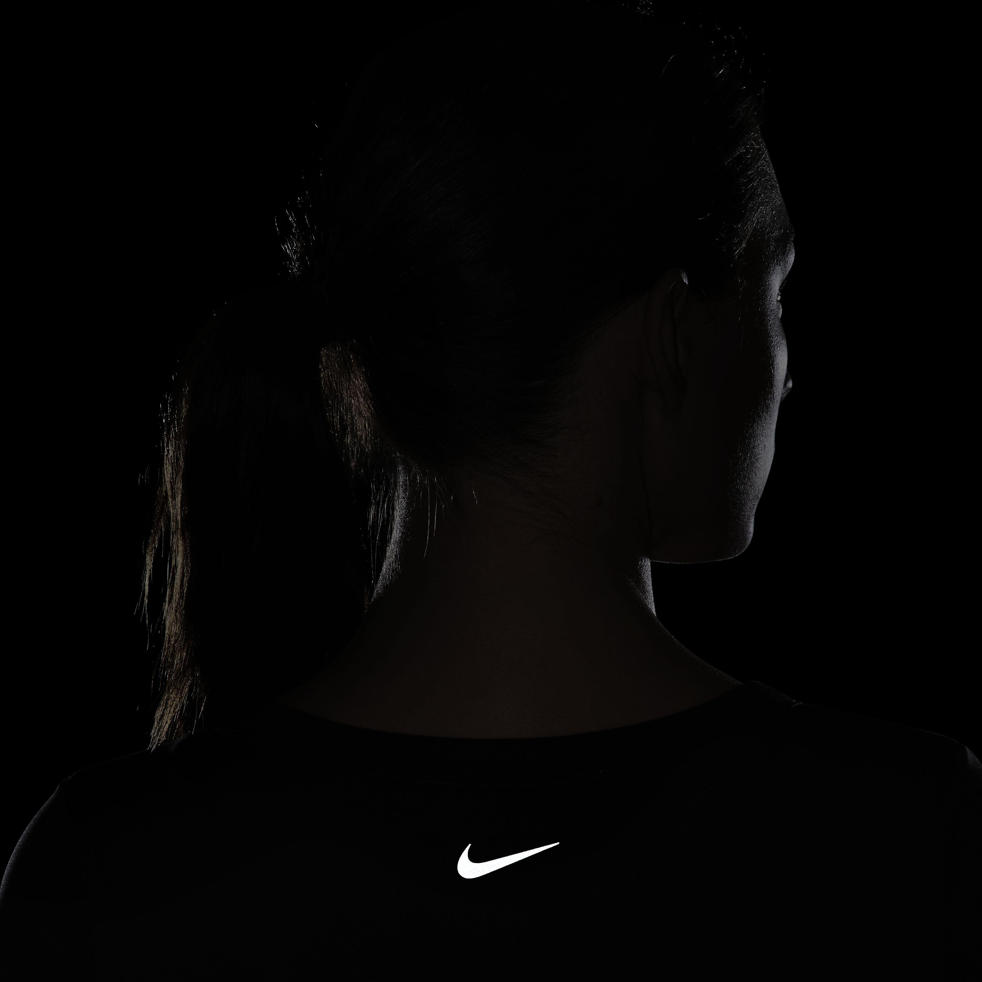 Nike Women's One Fitted Dri-FIT Short Sleeve Cropped Top - BLACK Thumbnail View 6