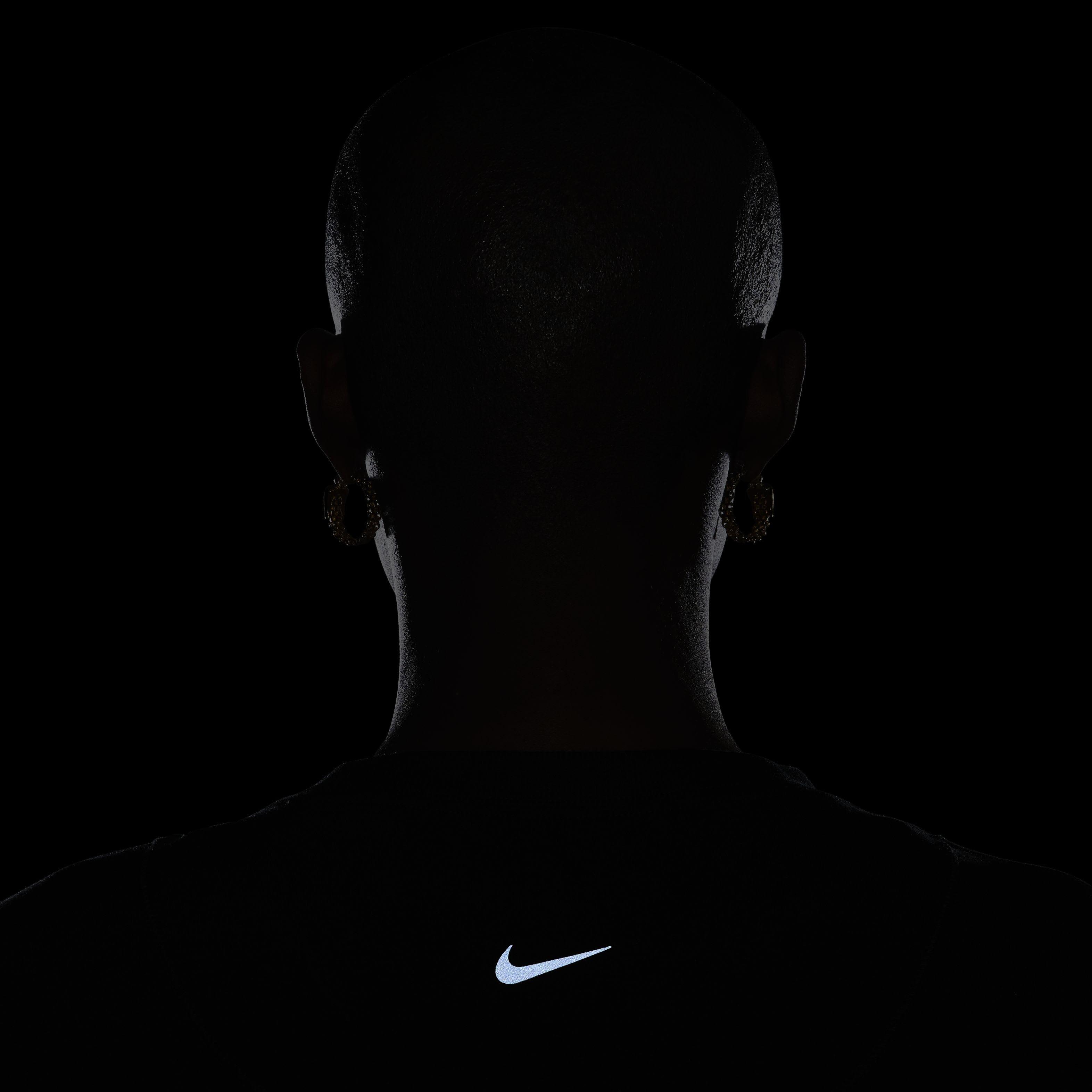 Nike Women's One Relaxed Dri-FIT Short Sleeve Top - BLACK Thumbnail View 7