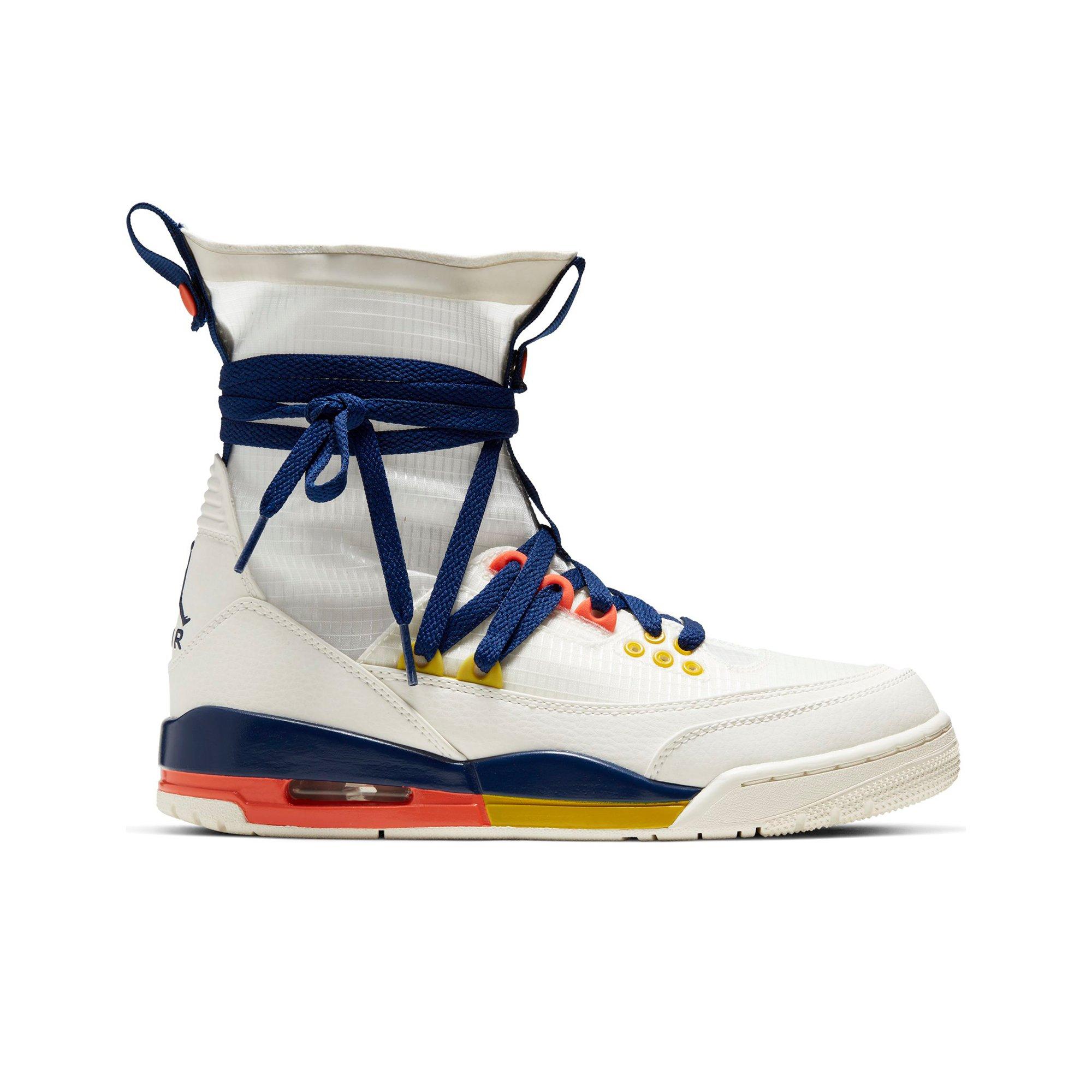 Jordan 3 Retro Explorer Lite XX "Sail/Blue Void" Women's Shoe - WHITE Thumbnail View 1