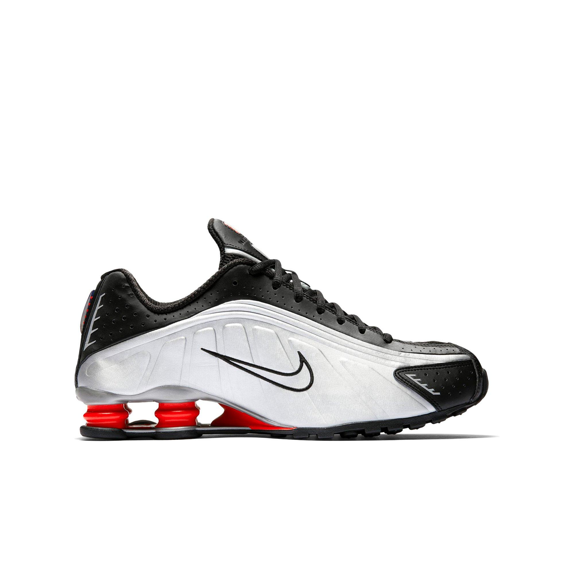 nike shox grade school