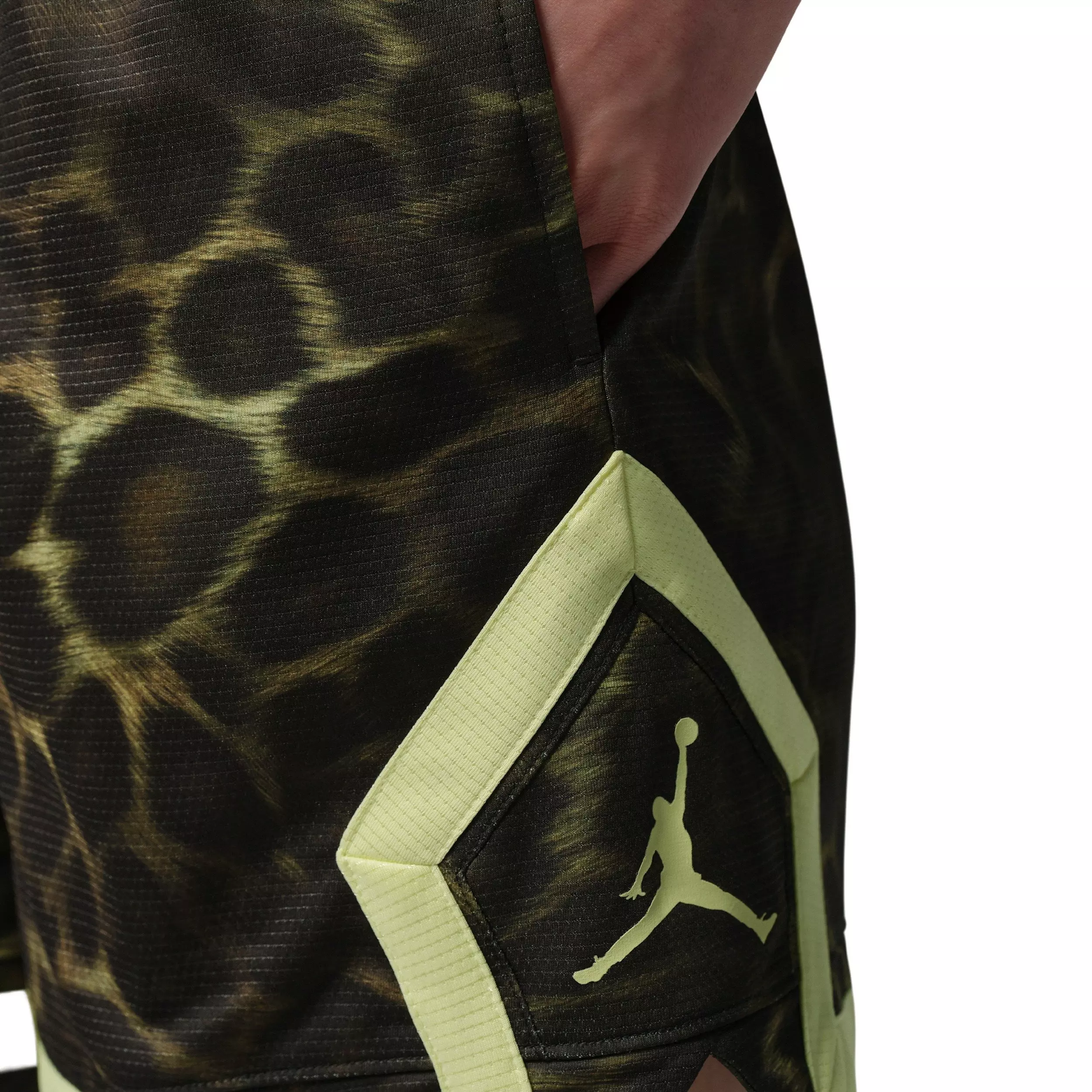 Jordan Women's Sport Diamond 4" AOP Shorts - Green - GREEN