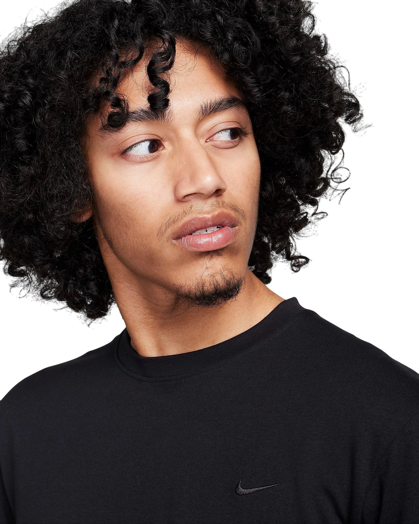 Nike Men's Primary Dri-FIT Long Sleeve Versatile Top - BLACK Thumbnail View 3