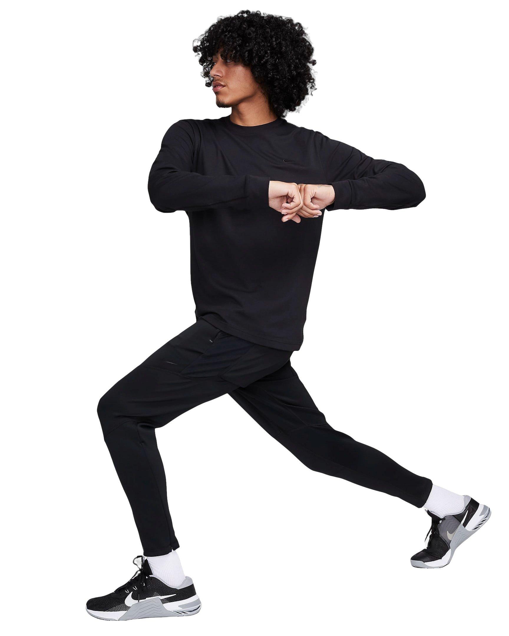 Nike Men's Primary Dri-FIT Long Sleeve Versatile Top - BLACK Thumbnail View 7