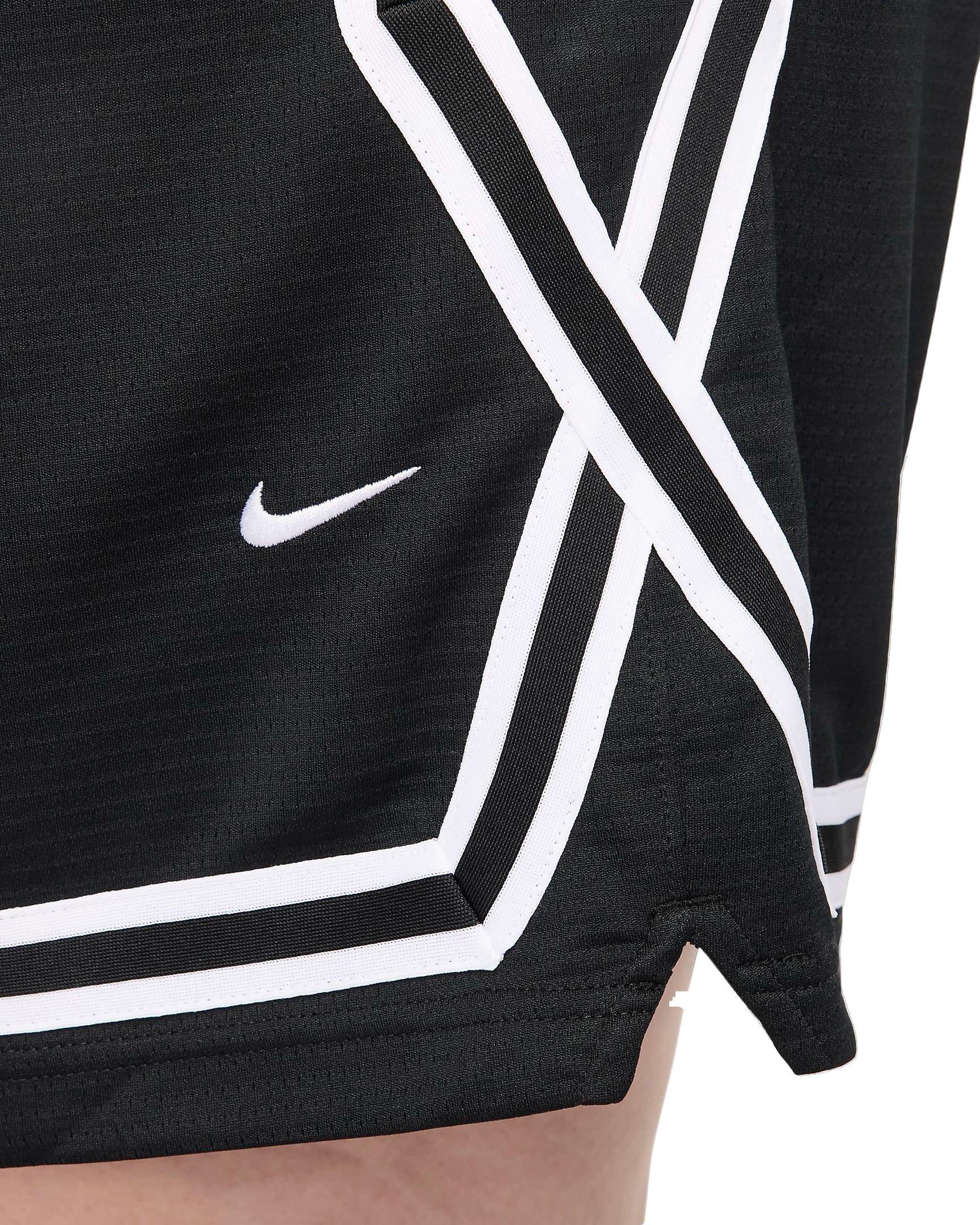Nike Women's Crossover 7" Dri-FIT Basketball Shorts - BLACK Thumbnail View 4