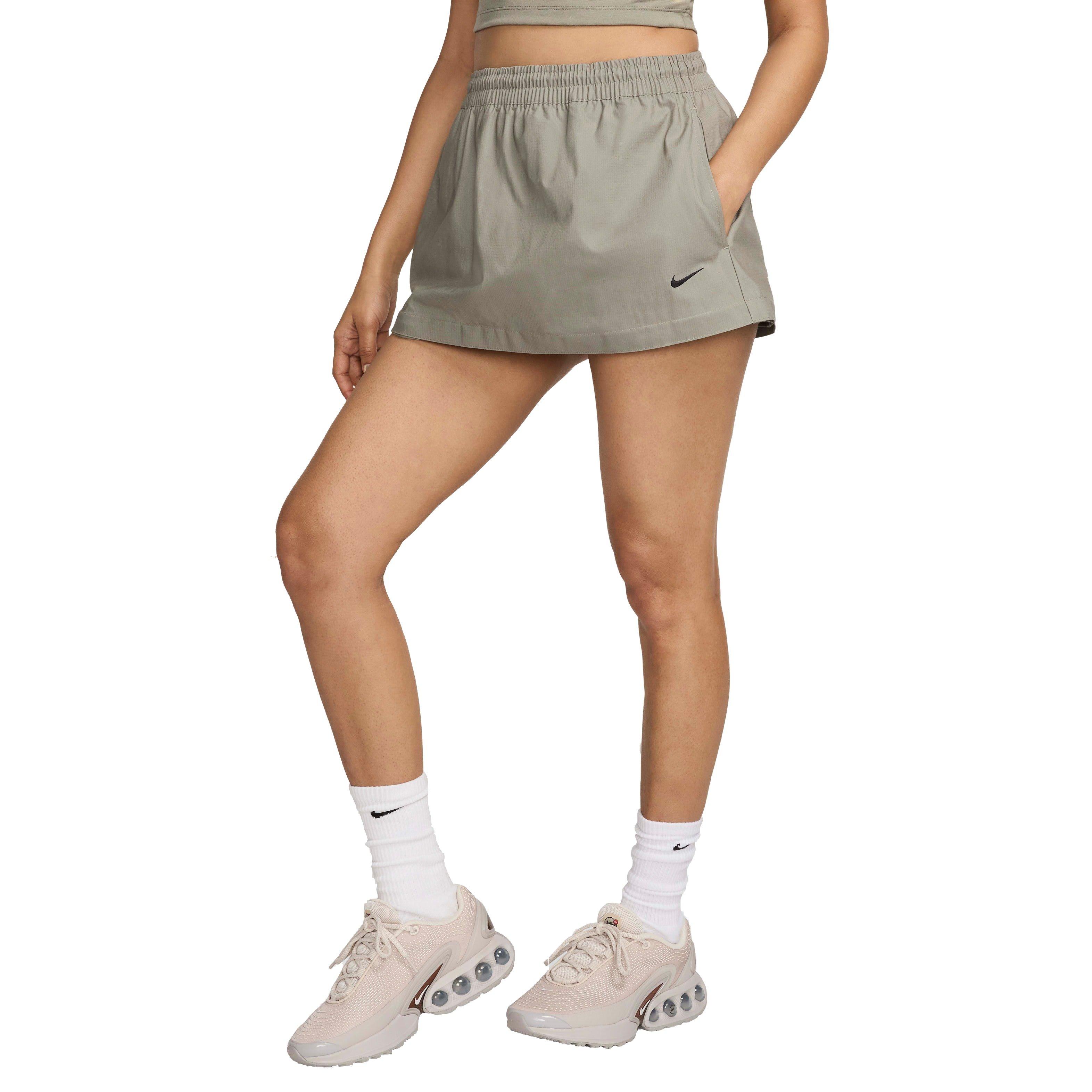 Nike Women's Sportswear Essential Mid-Rise Woven Cargo Midi Skirt - GREEN Thumbnail View 7