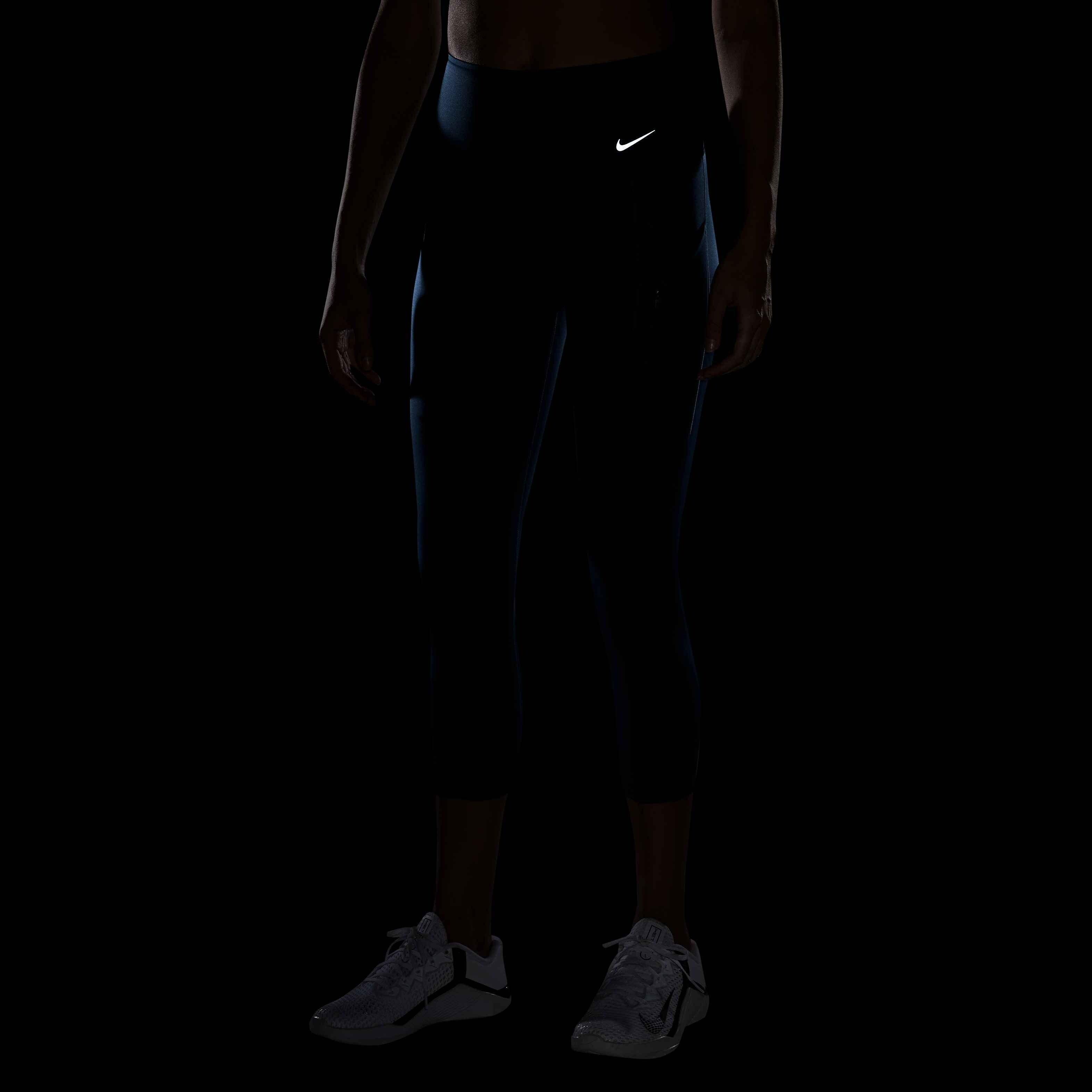 Nike Women's Go Firm-Support High-Waisted Cropped Leggings with Pockets - Navy - NAVY Thumbnail View 10