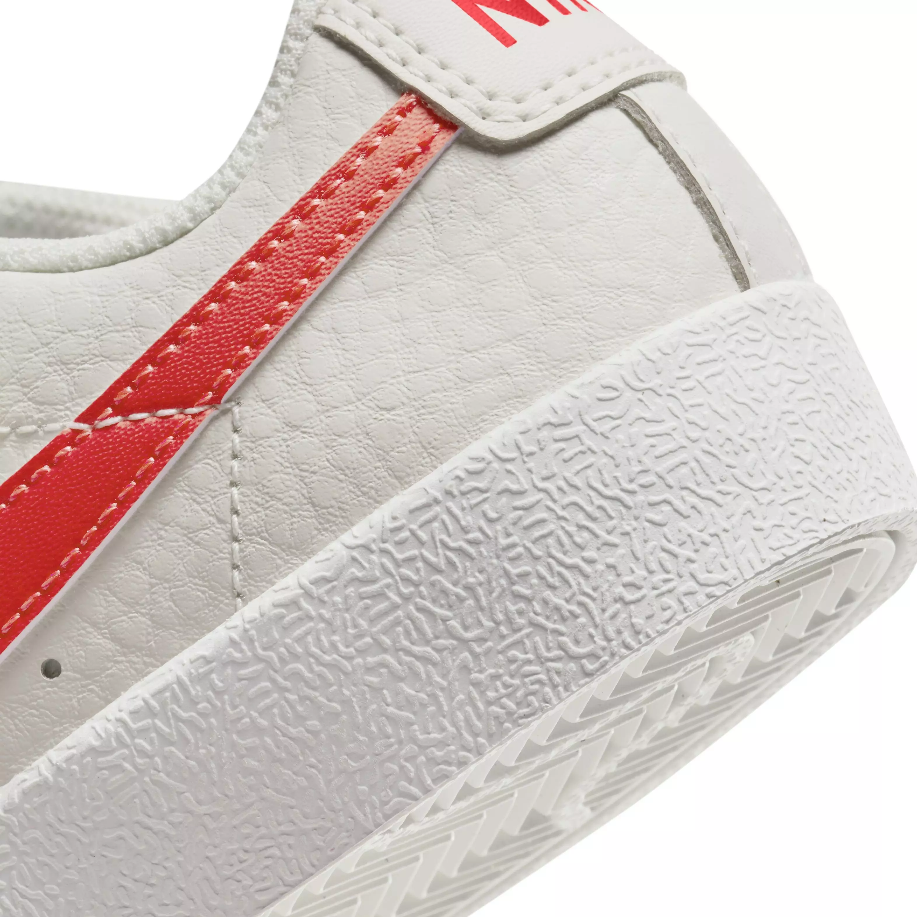 Nike Blazer Low '77 "Phantom/Summit White/Bright Crimson" Preschool Boys' Shoe - PHANTOM/WHITE/CRIMSON