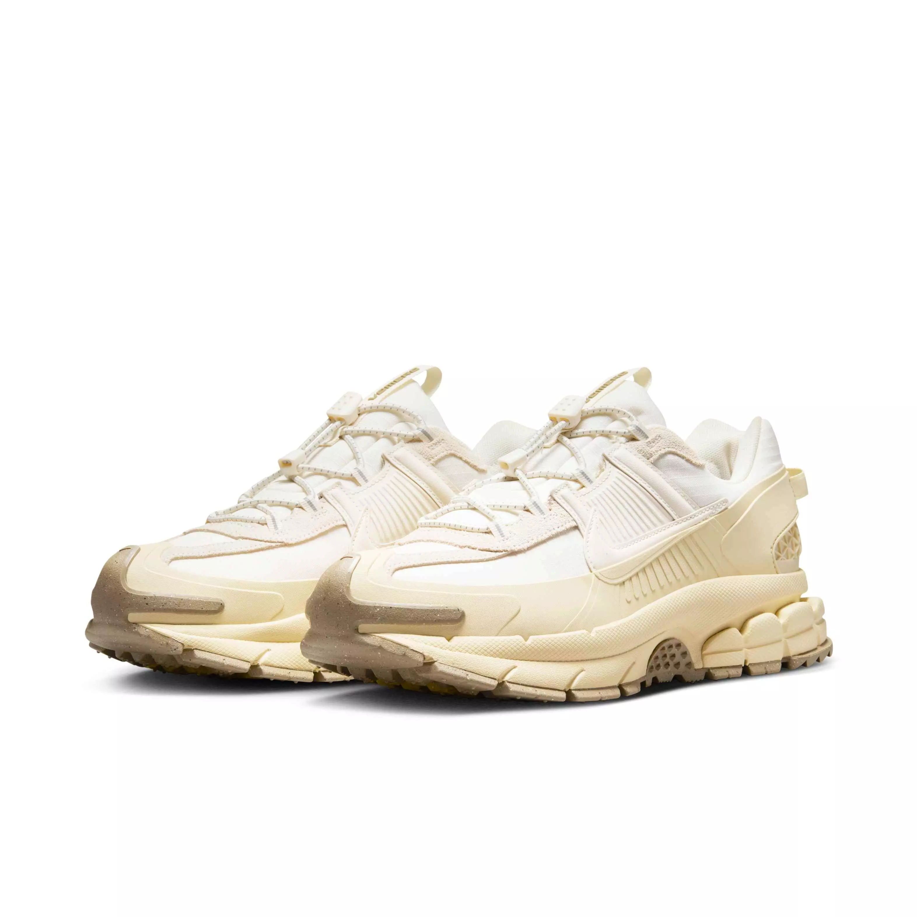 Nike Zoom Vomero Roam "Pale Ivory/Light Khaki/Khaki/Pale Ivory" Men's Winterized Shoe - IVORY/LT KHAKI/KHAKI/IVORY
