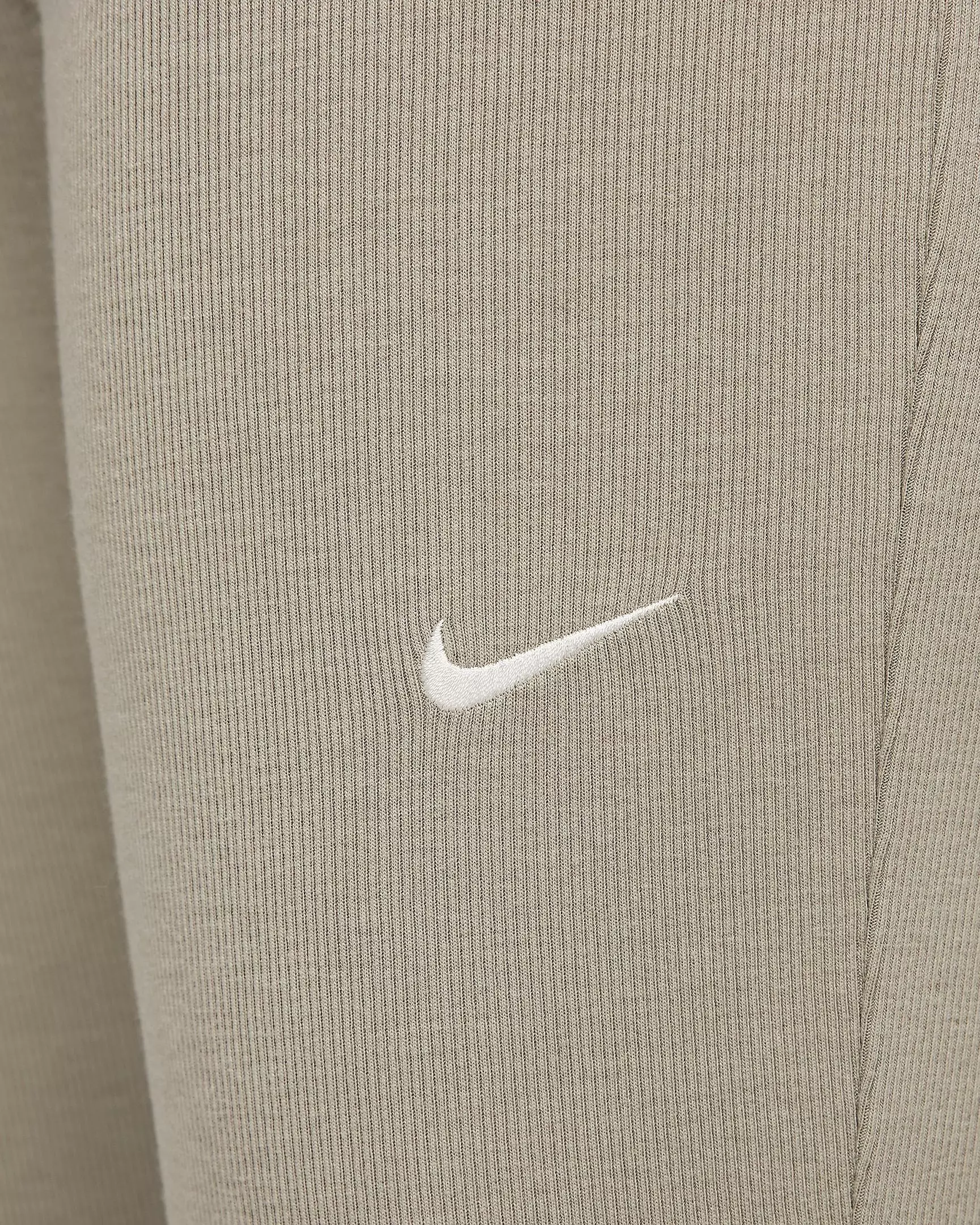 Nike Women's Sportswear Chill Knit Tight Mini-Rib Flared Leggings - GREEN