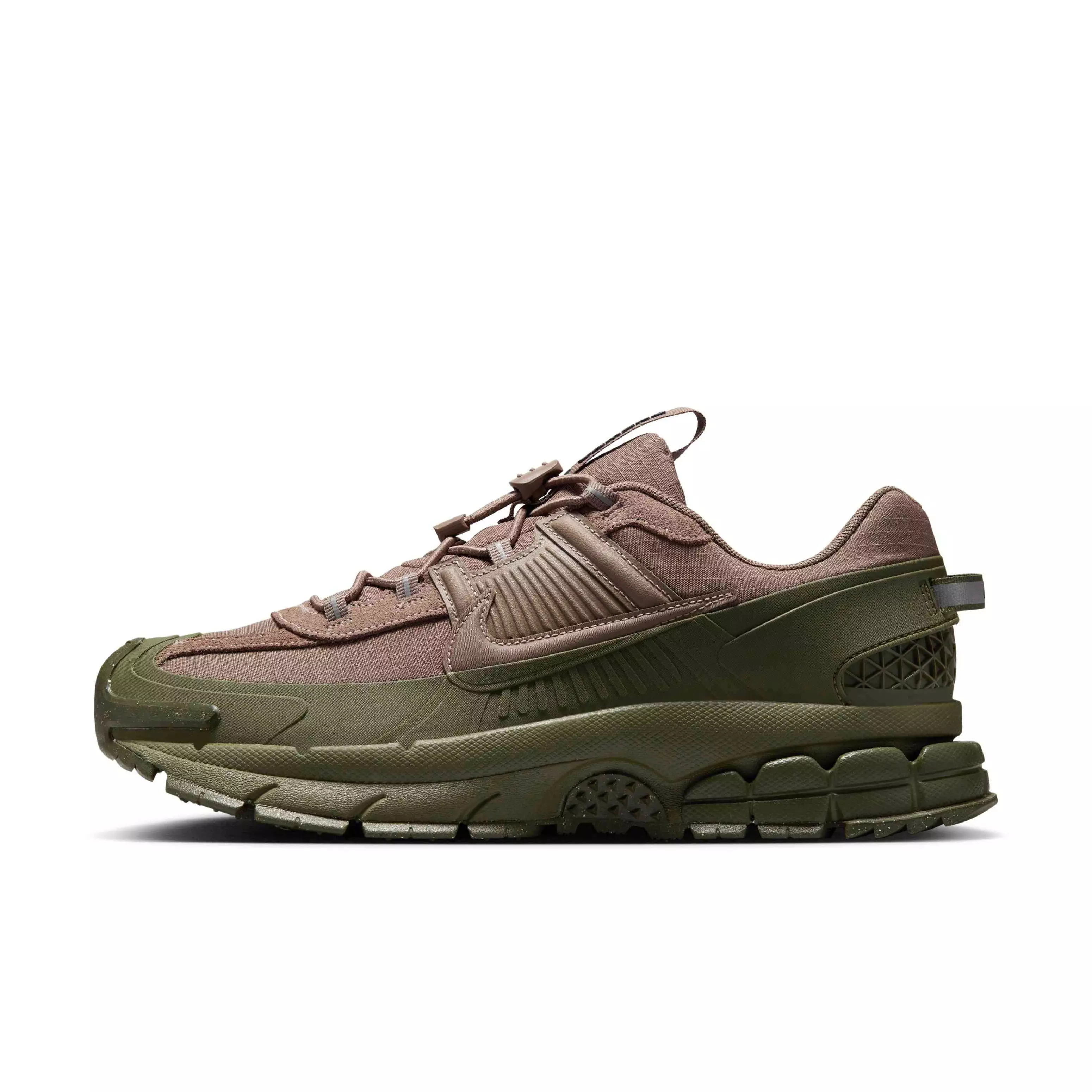Nike Zoom Vomero Roam "Mink Brown/Medium Olive/Cargo Khaki" Men's Winterized Shoe - BROWN/OLIVE/KHAKI