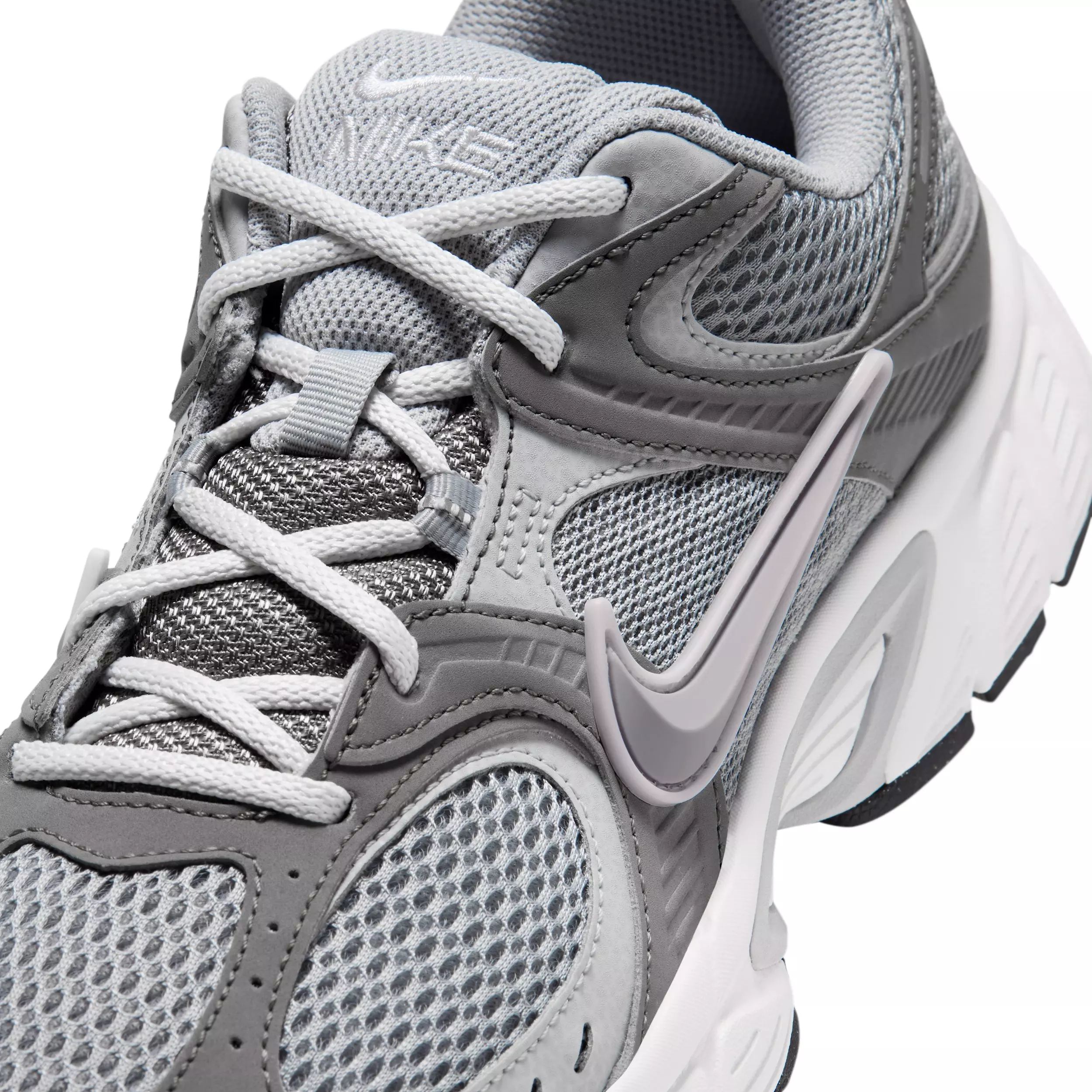 Nike V5 RNR "Particle Grey/Flat Pewter/Platinum Tint/Light Smoke Grey" Men's Shoe - GREY/PEWTER/PLATINUM/LT GREY