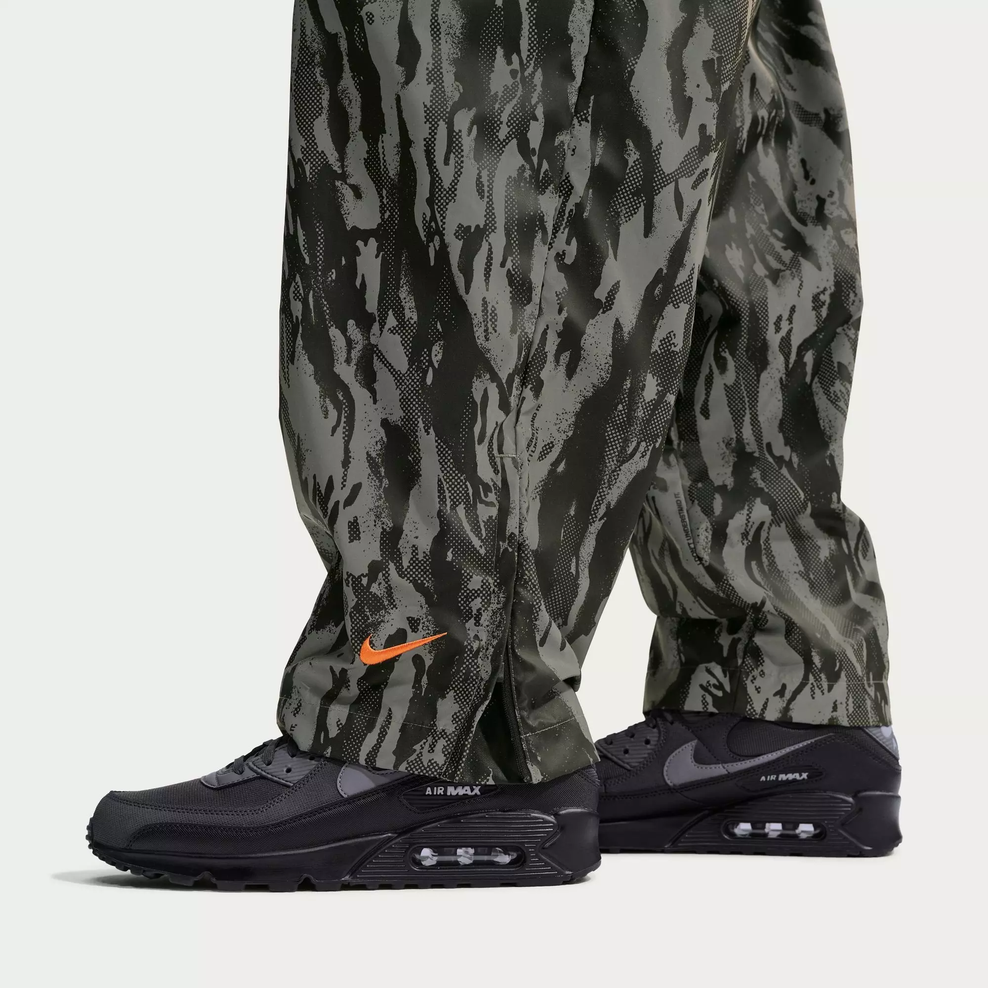 Nike Air Max 90 Premium "Dark Smoke Grey" Men's Shoe - DK SMOKE GREY/COOL GREY/BLACK
