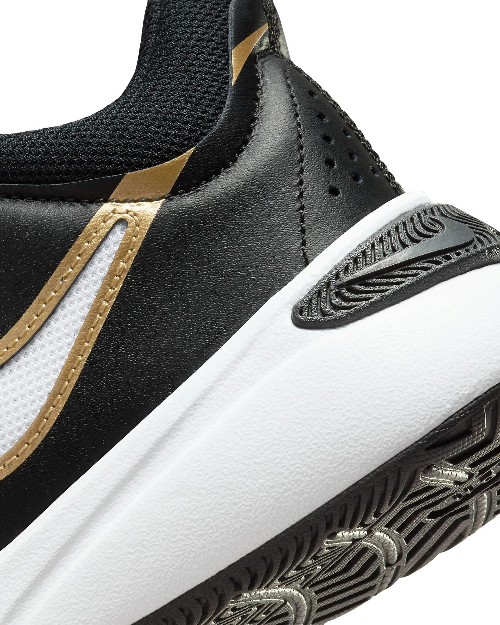 Nike Team Hustle D 11 Grade School Boys' "Black/White/Metallic Gold" Basketball Shoe