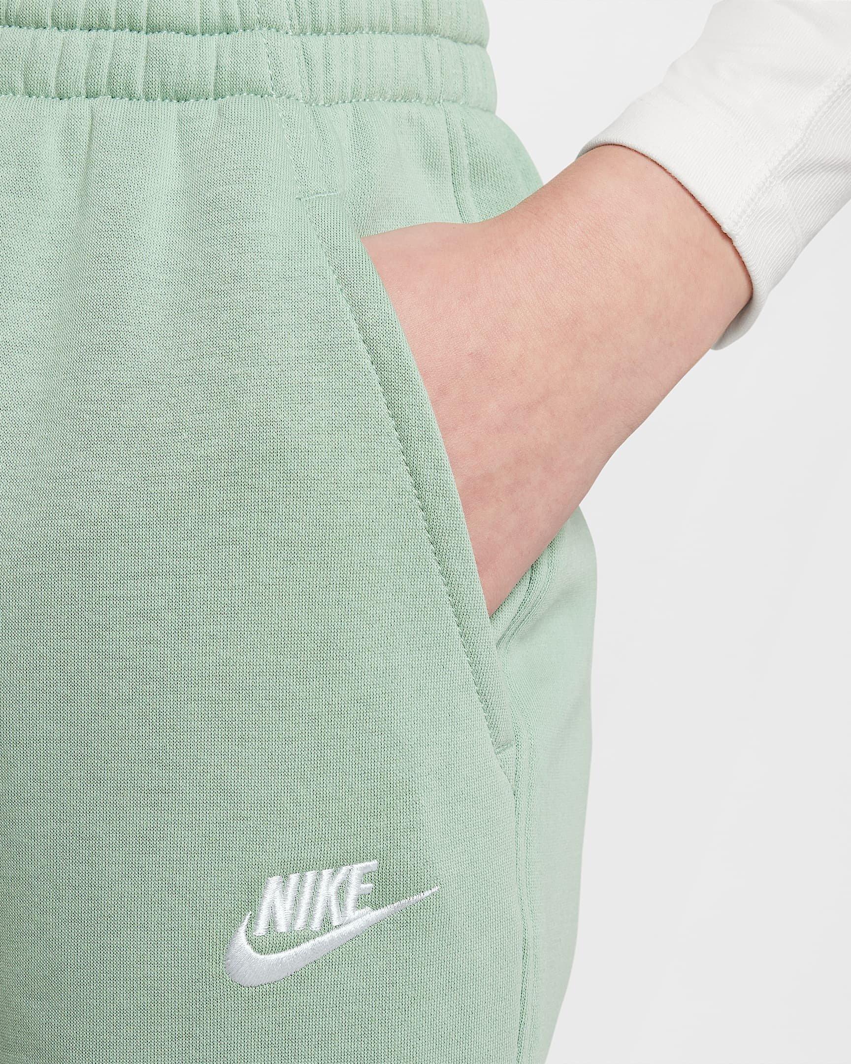 Nike Big Girls' Sportswear Club Fleece LBR Loose Pants - GREEN Thumbnail View 4