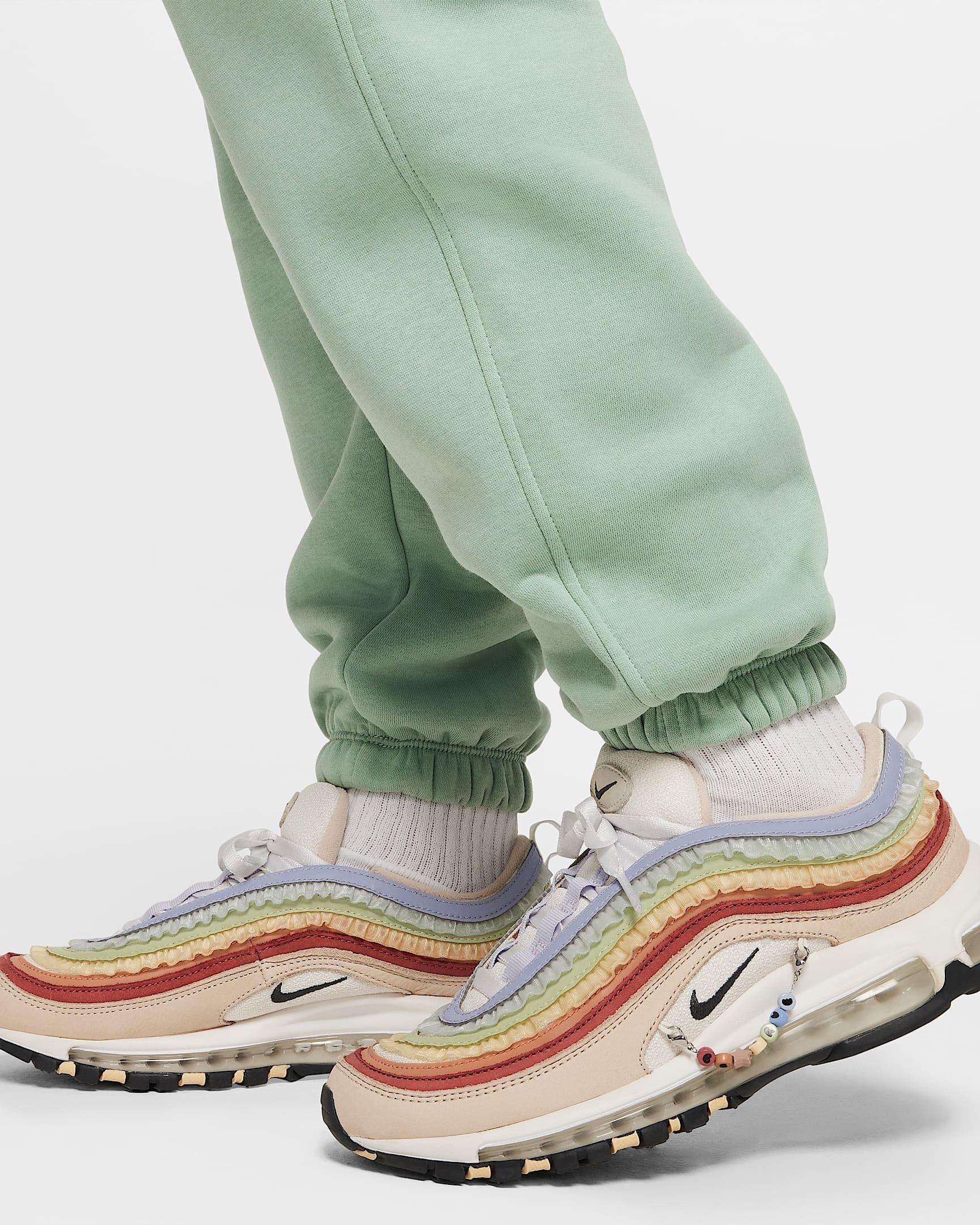 Nike Big Girls' Sportswear Club Fleece LBR Loose Pants - GREEN Thumbnail View 6