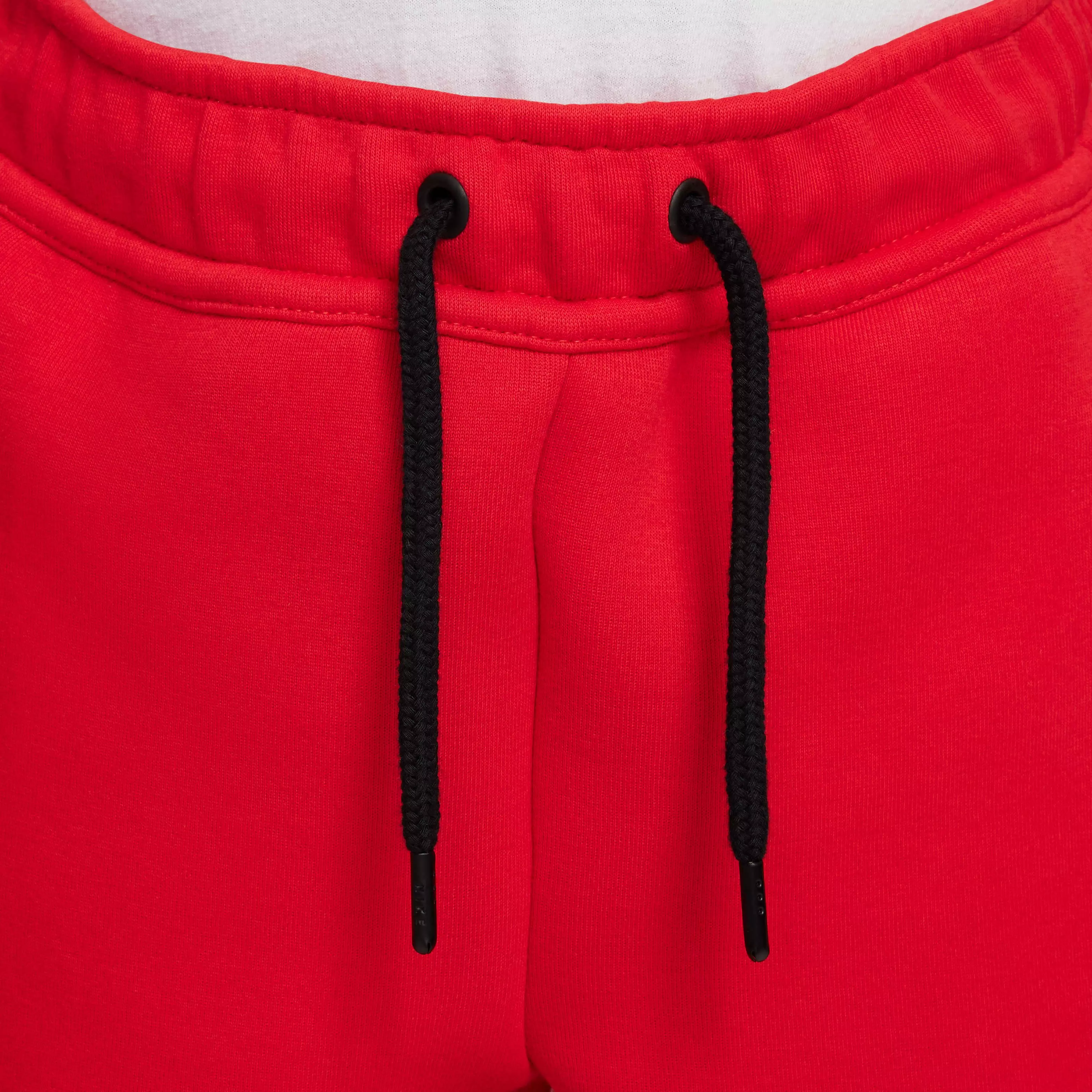Nike Big Boys' Sportswear Tech Fleece Shorts - RED