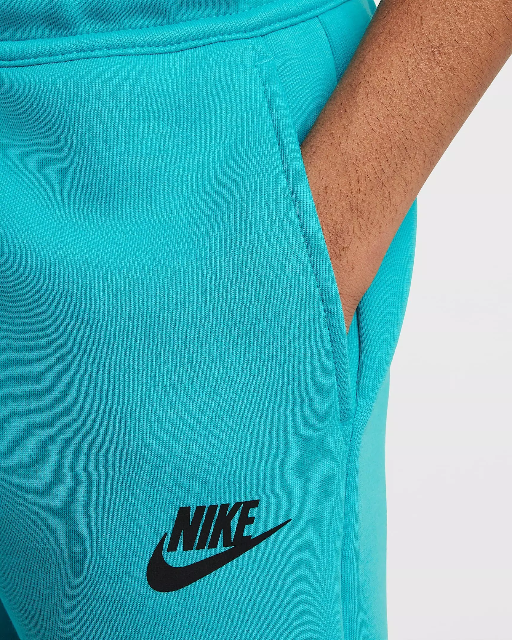 Nike Big Boys' Sportswear Tech Fleece Shorts - TURQUOISE 