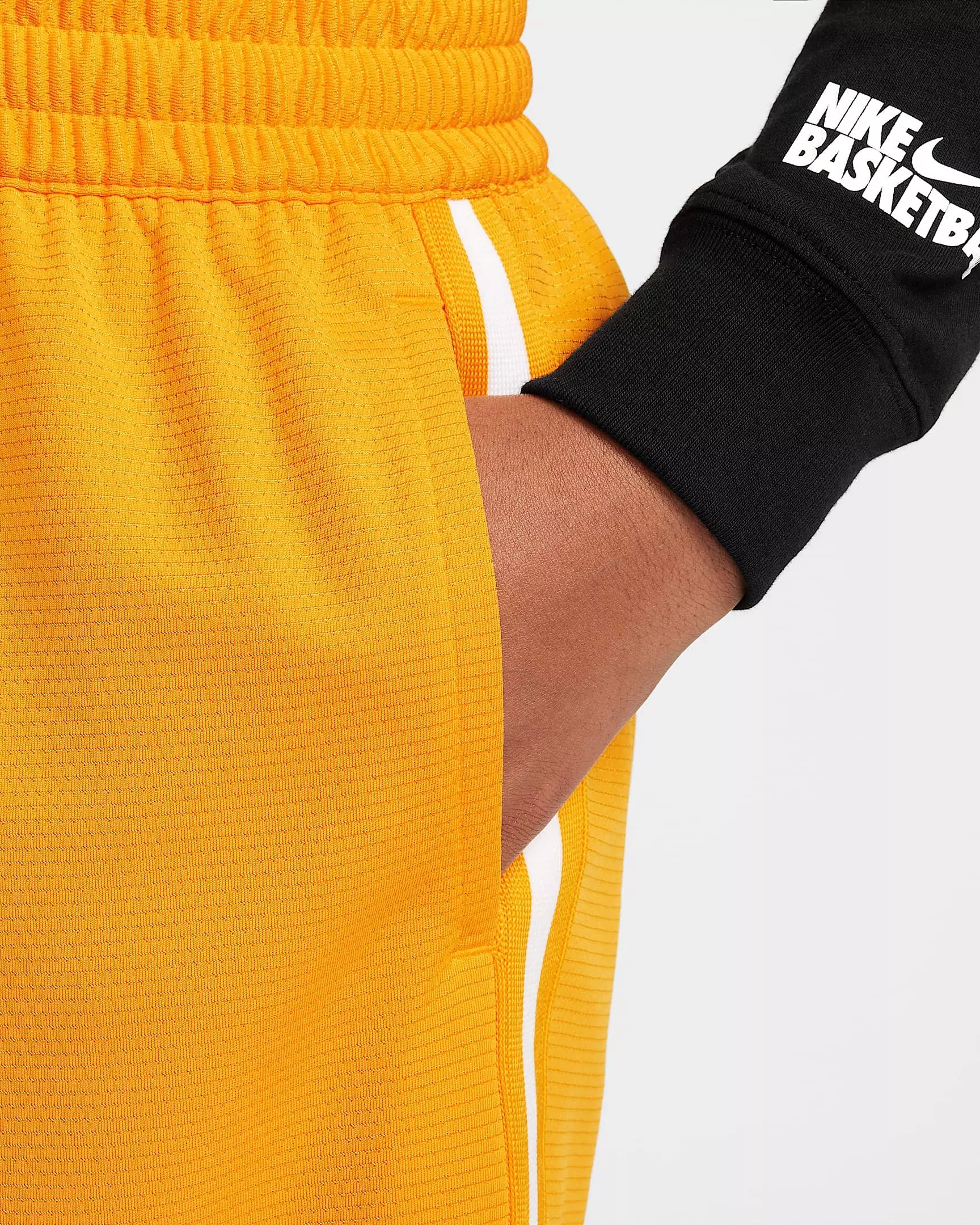 Nike Big Boys' Dri-FIT DNA 24 Basketball Shorts - ORANGE