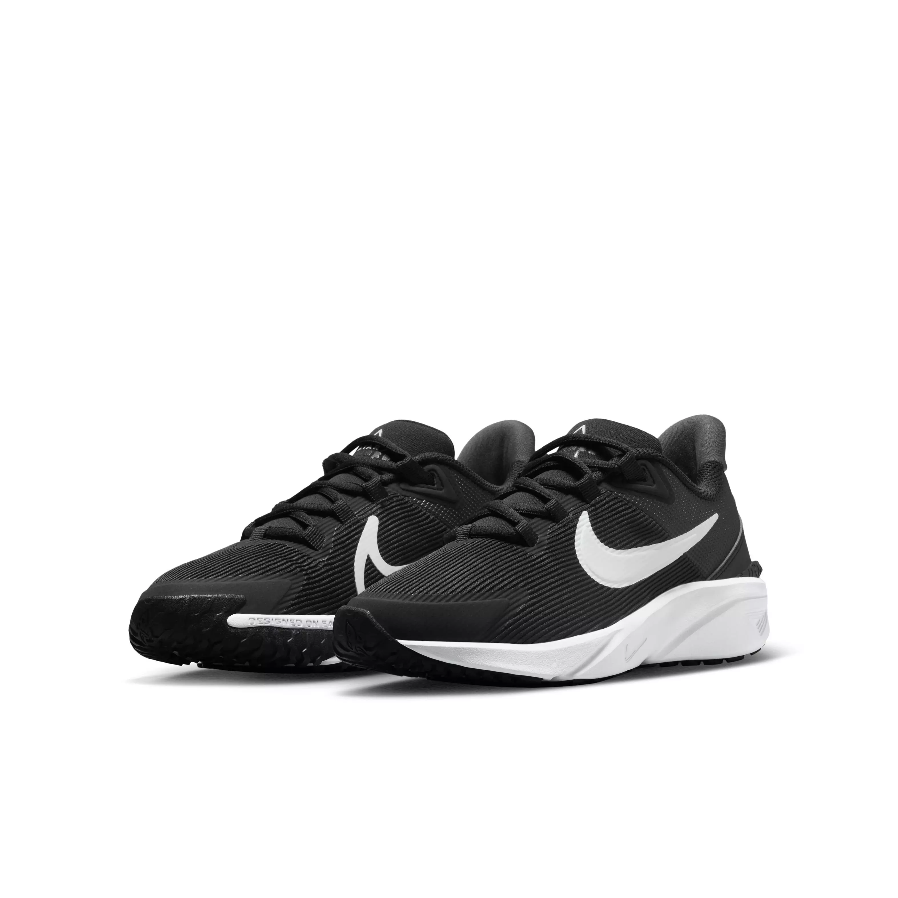 Nike Star Runner 4 "Black/Anthracite/White" Grade School Boys' Running Shoe - BLACK/ANTHRACITE/WHITE