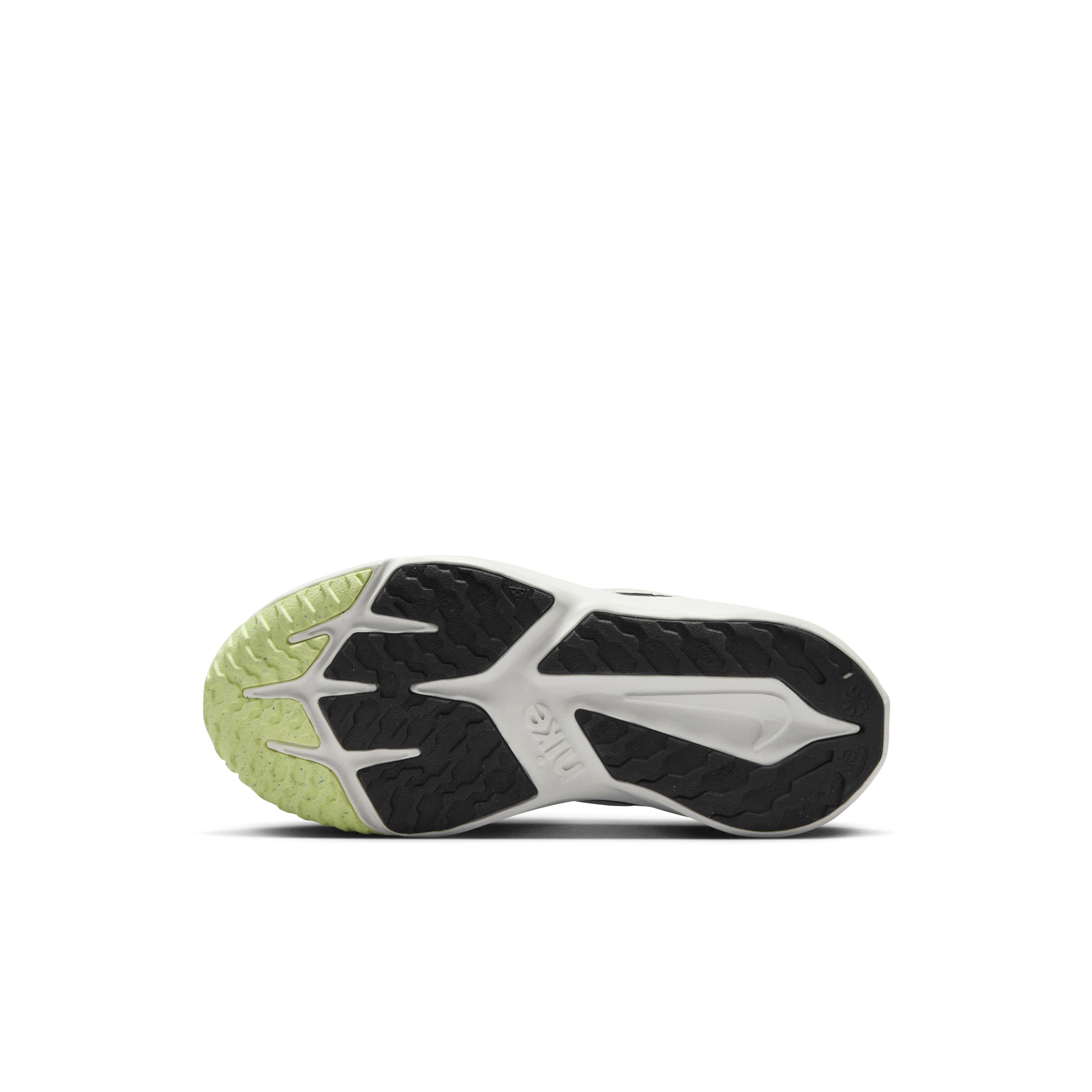 Nike Star Runner 4 "Summit White/Barely Volt/White/Black" Preschool Boys' Running Shoe - WHITE/VOLT/WHITE/BLACK Thumbnail View 6